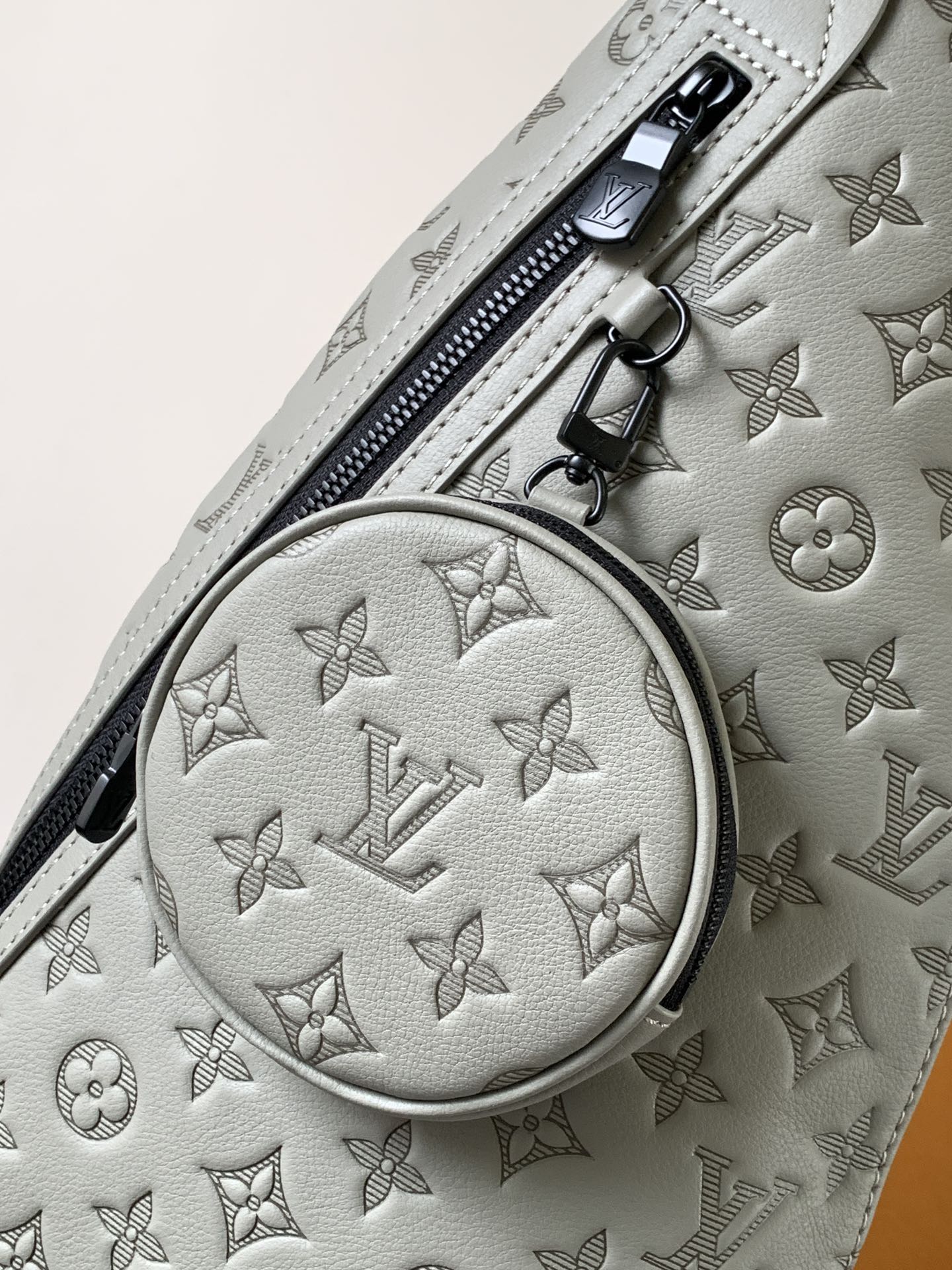 LuxluxHouse Best Quality Bags Louis Vuitton Men