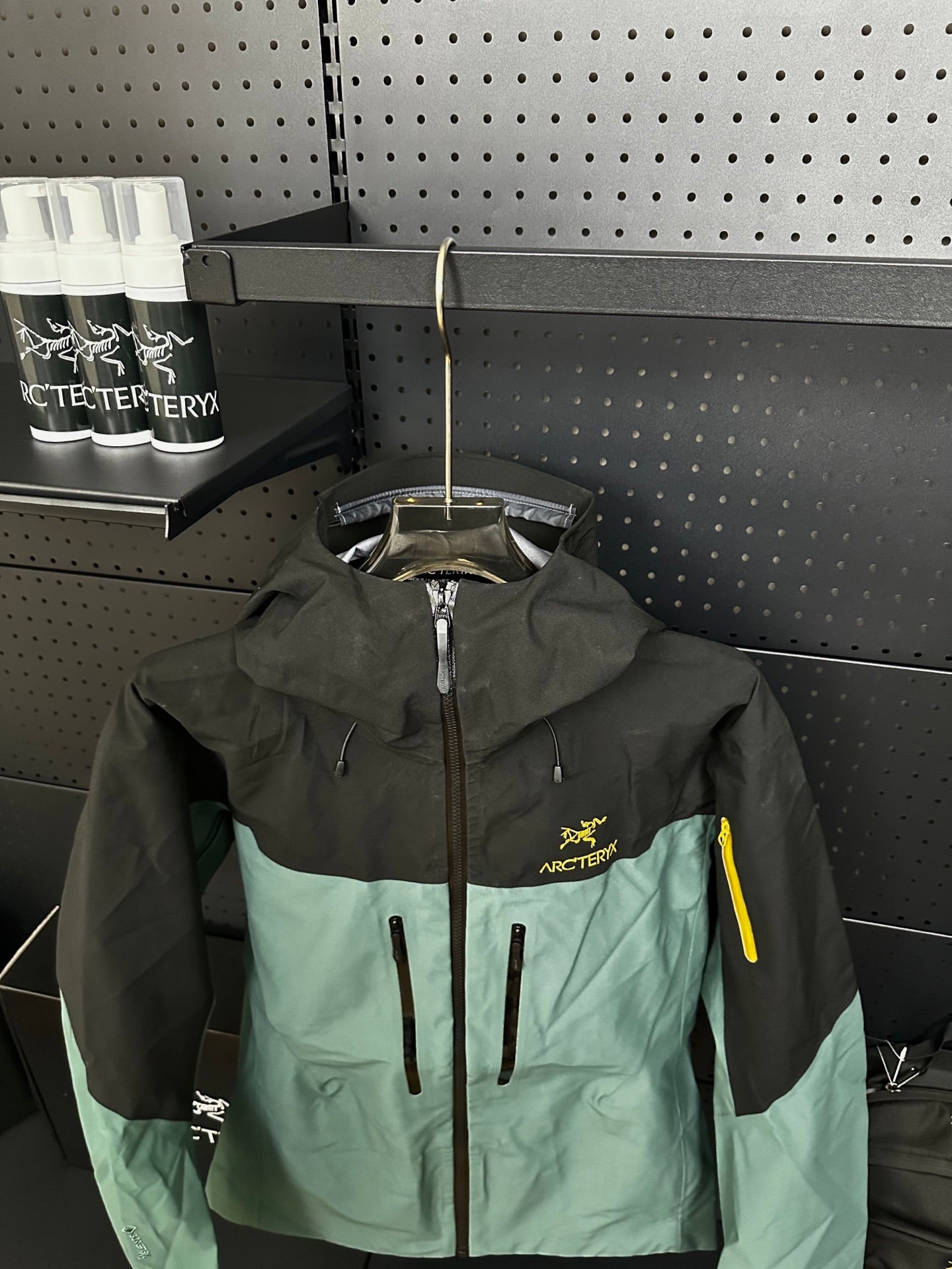 LuxluxHouse Best Quality Clothes Coats & Jackets Arcteryx