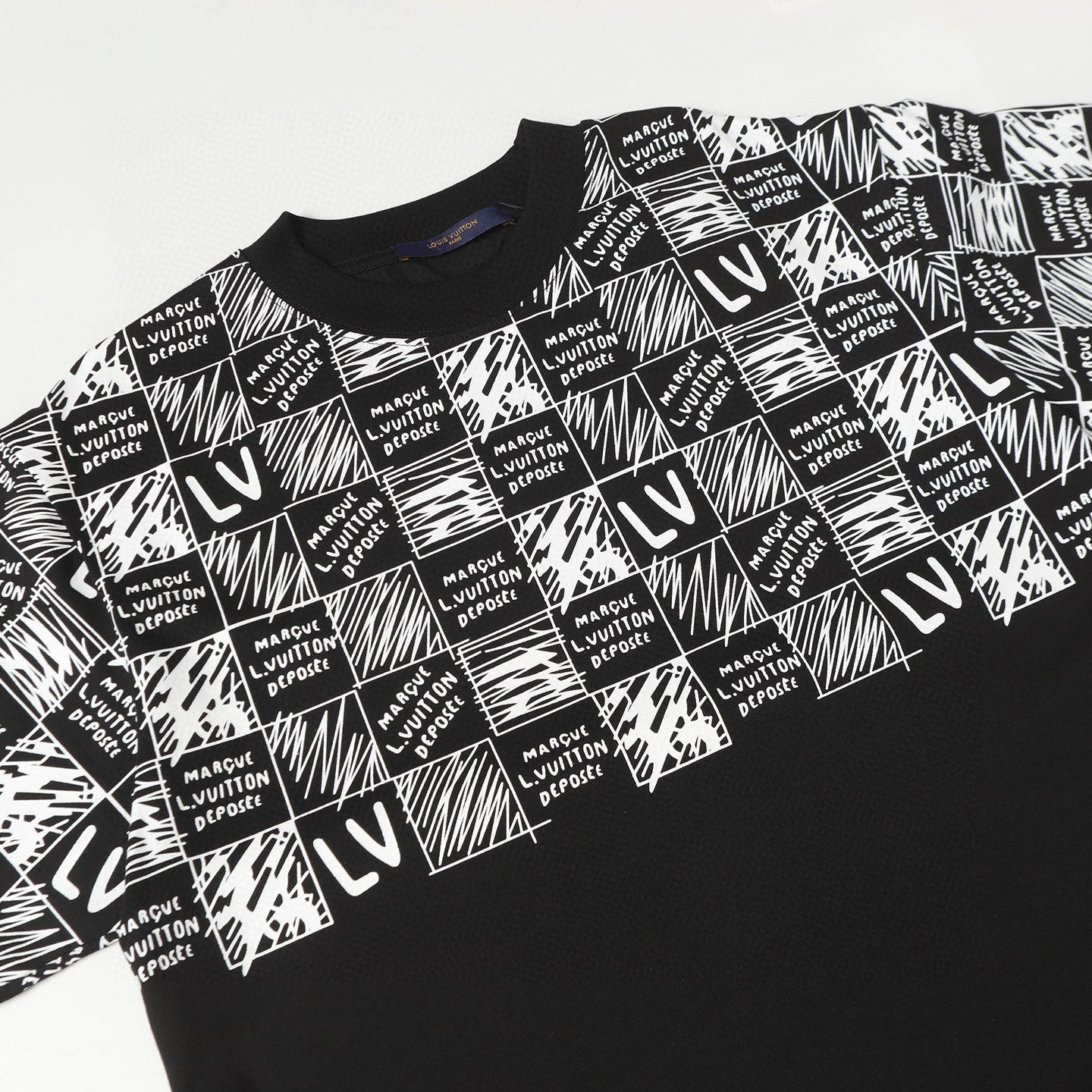 LuxluxHouse Best Quality Clothes T-shirt Louis Vuitton