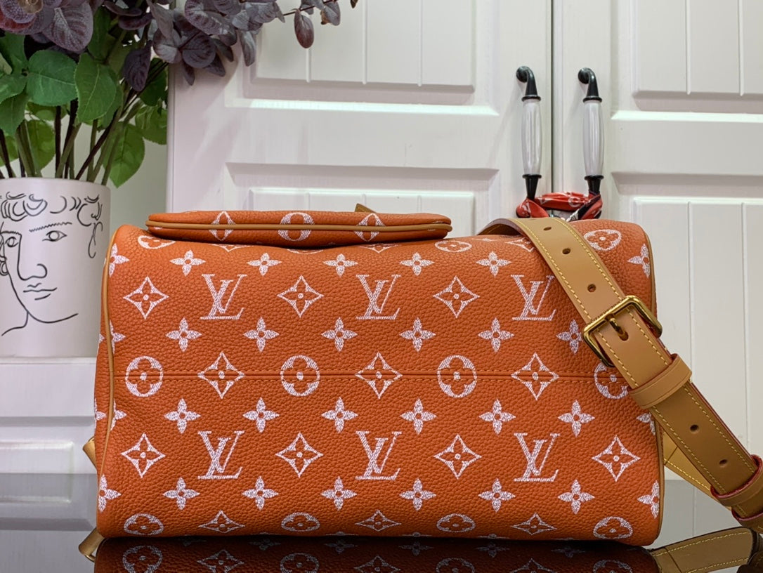 LuxluxHouse Best Quality Bags Louis Vuitton Women Men