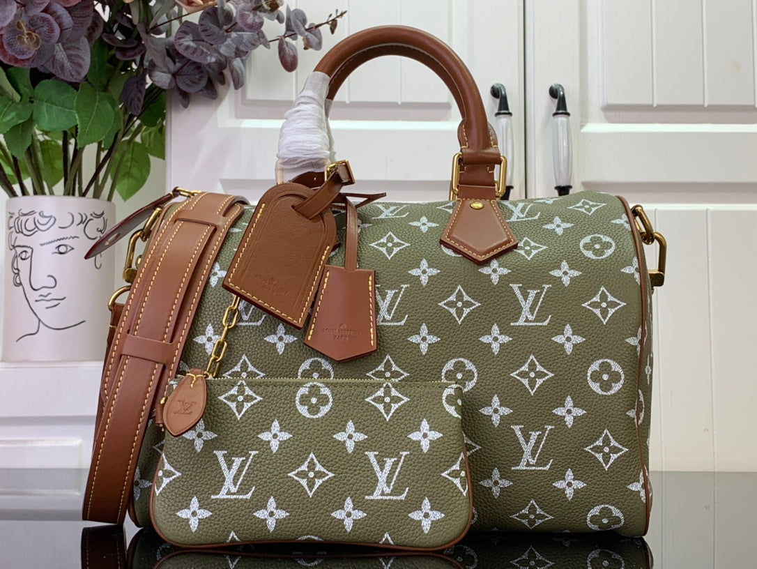 LuxluxHouse Best Quality Bags Louis Vuitton Women Men