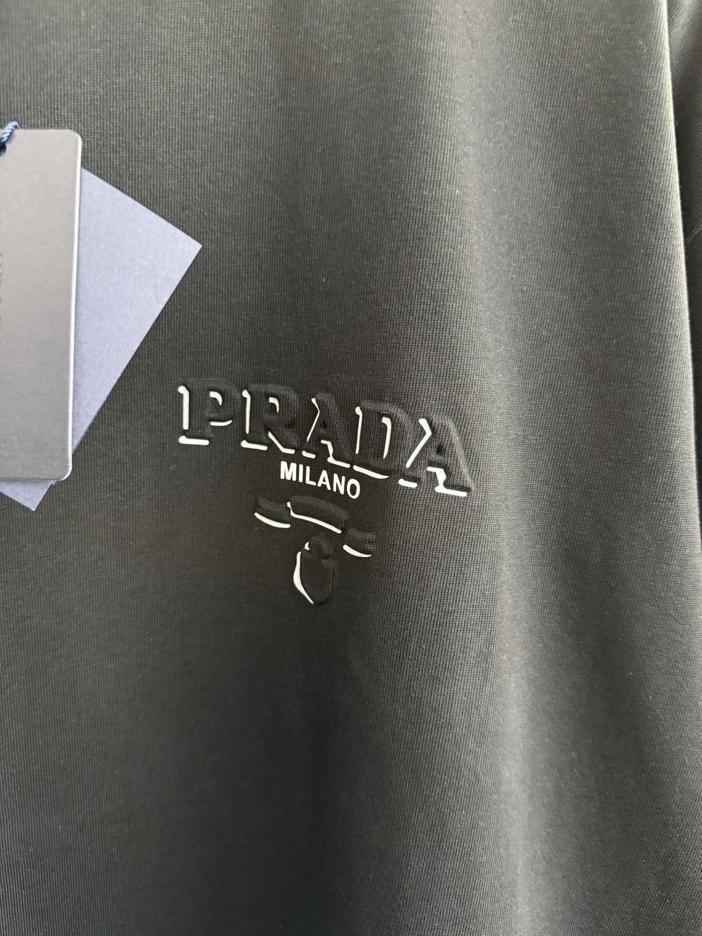 LuxluxHouse Best Quality Clothes T-shirt Prada