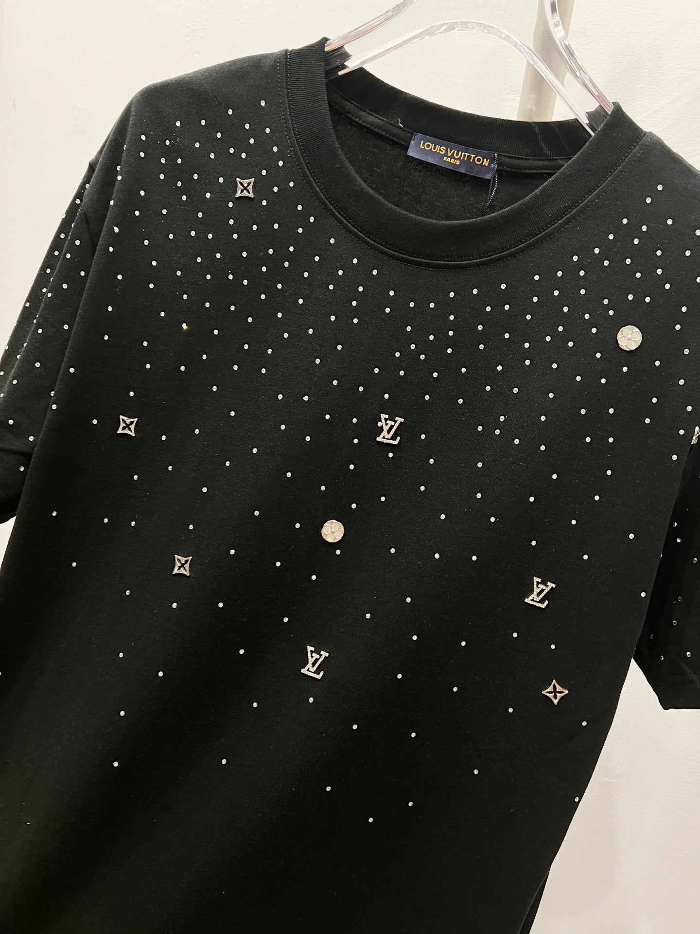LuxluxHouse Best Quality Clothes T-shirt Louis Vuitton