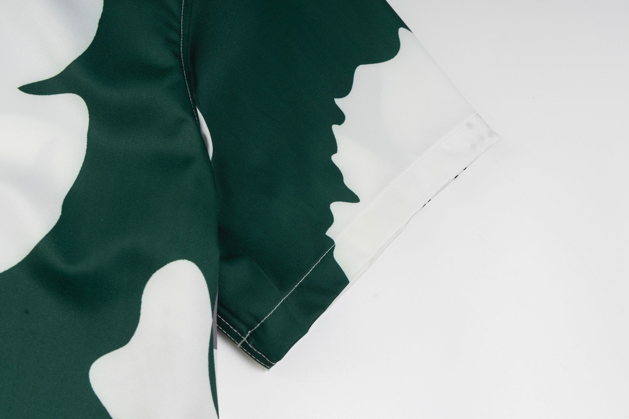 LuxluxHouse Best Quality Clothes Valentino T-shirt