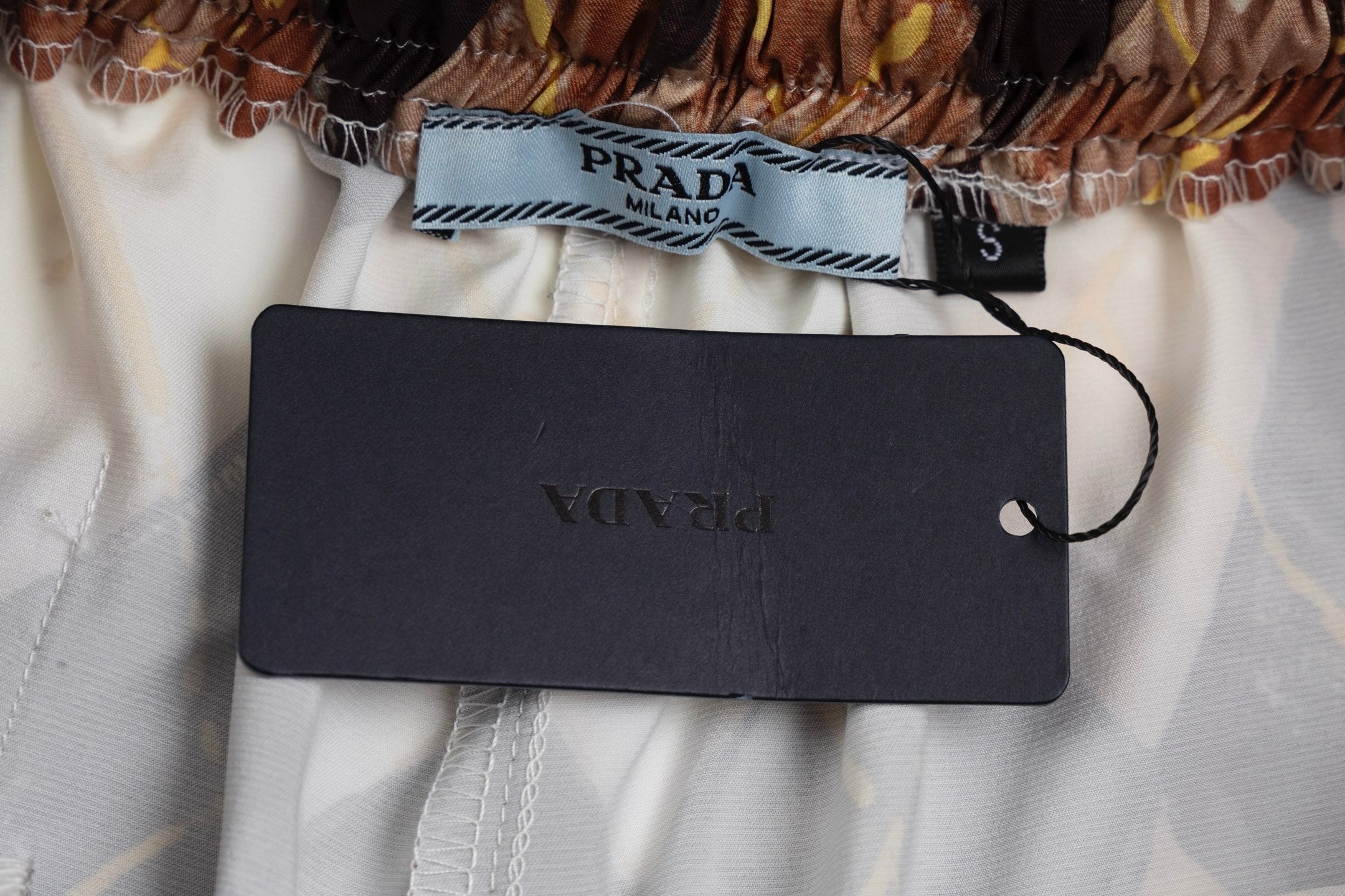 LuxluxHouse Best Quality Clothes Pants Prada