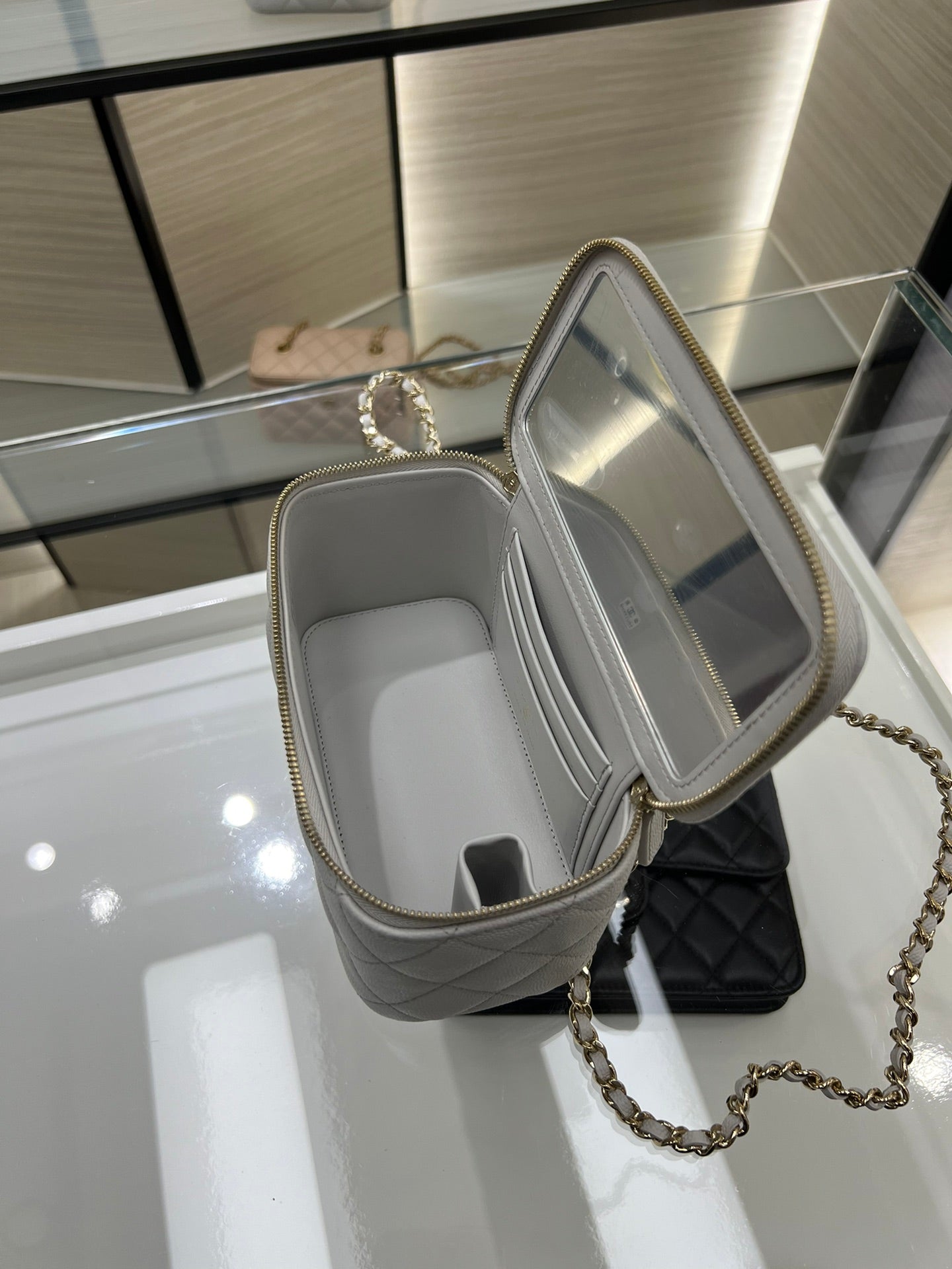 LuxluxHouse Best Quality Bags Chanel Women