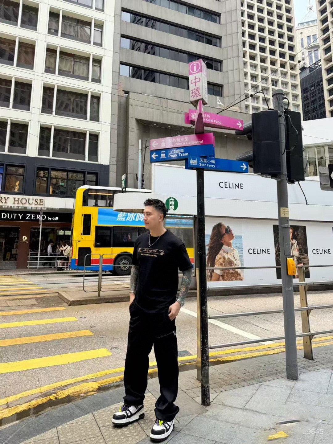 LuxluxHouse Best Quality Clothes T-shirt Louis Vuitton
