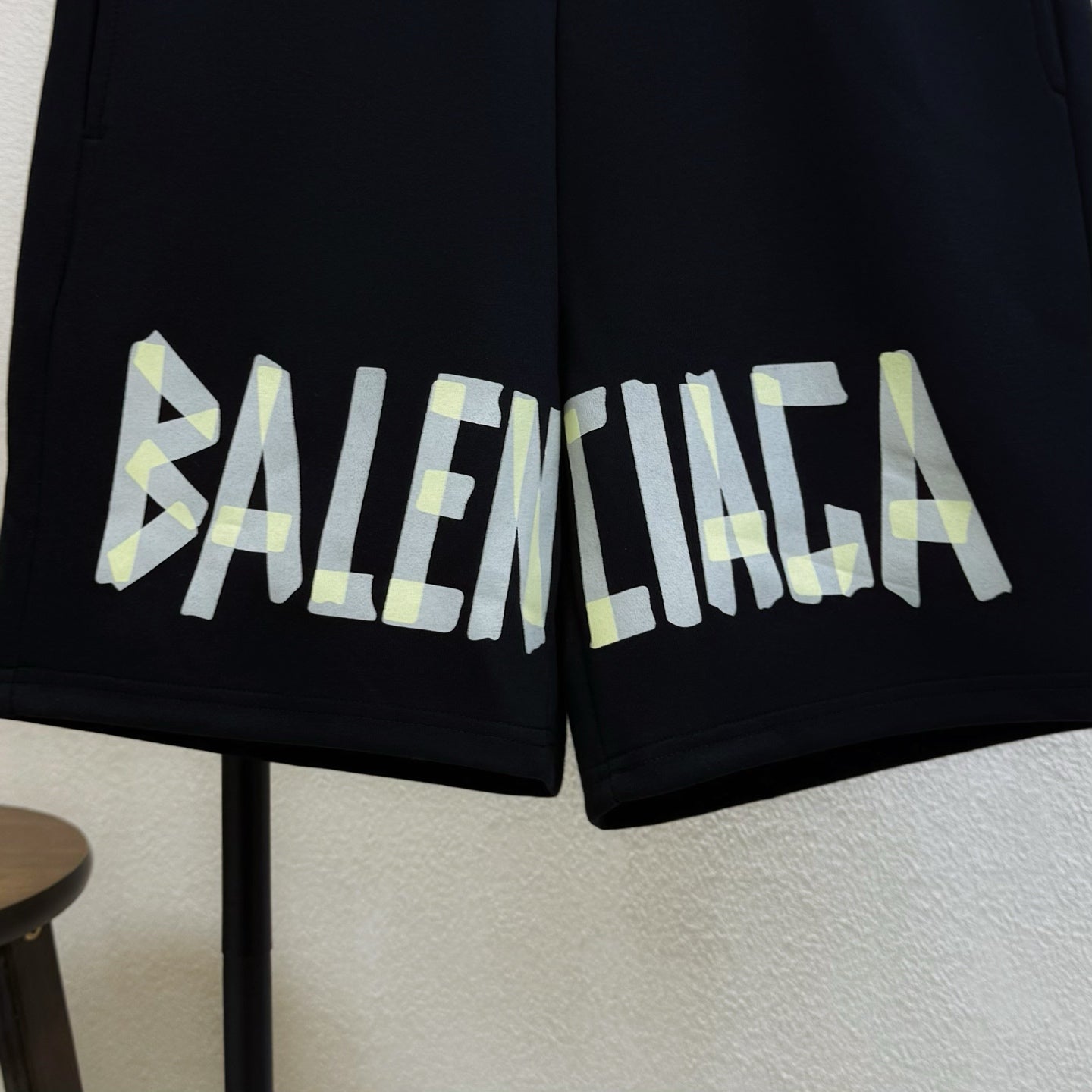 LuxluxHouse Best Quality Clothes Balenciaga Pants