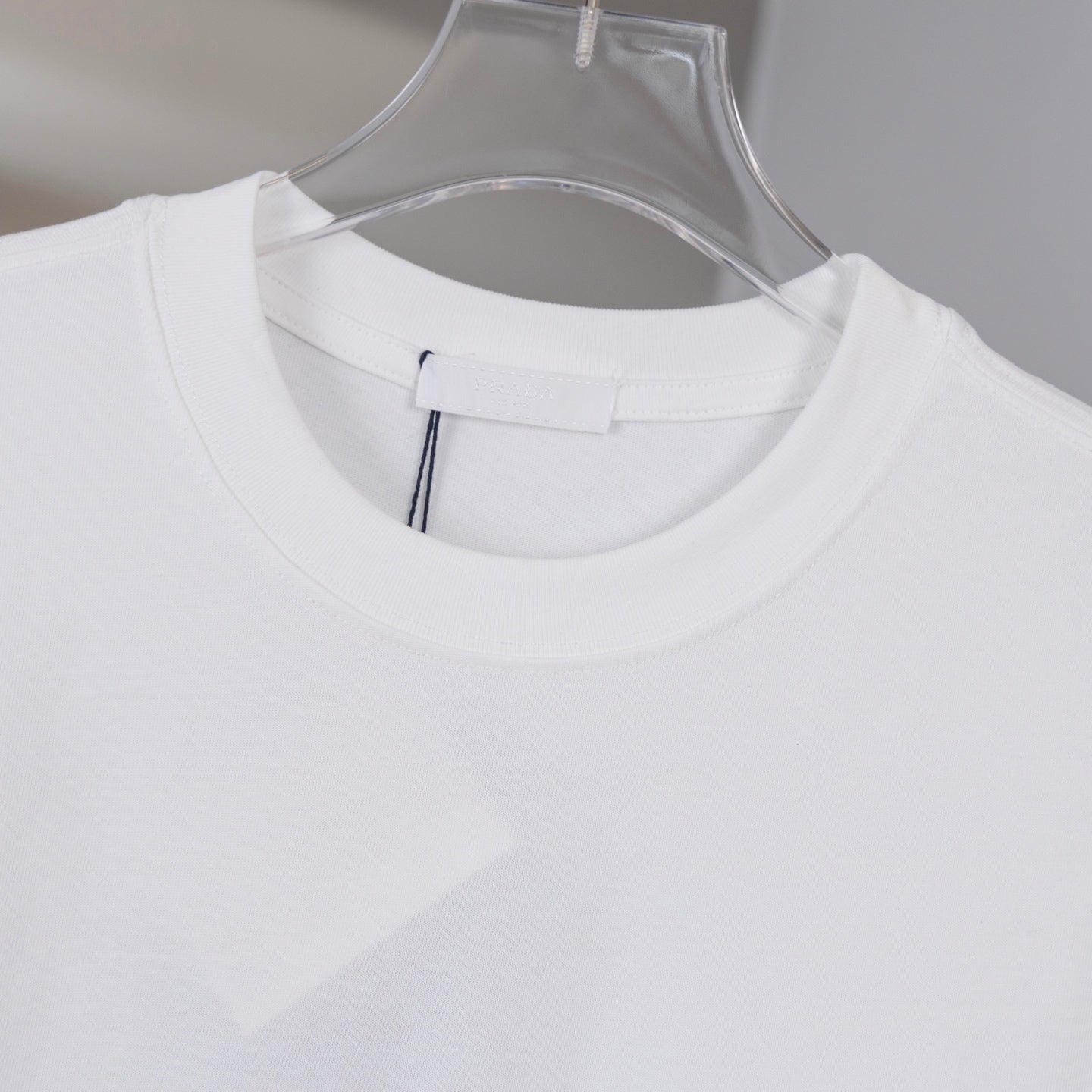 LuxluxHouse Best Quality Clothes T-shirt Prada
