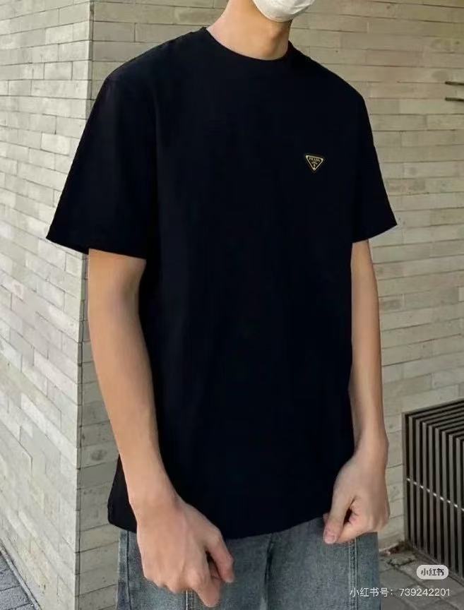 LuxluxHouse Best Quality Clothes T-shirt Prada