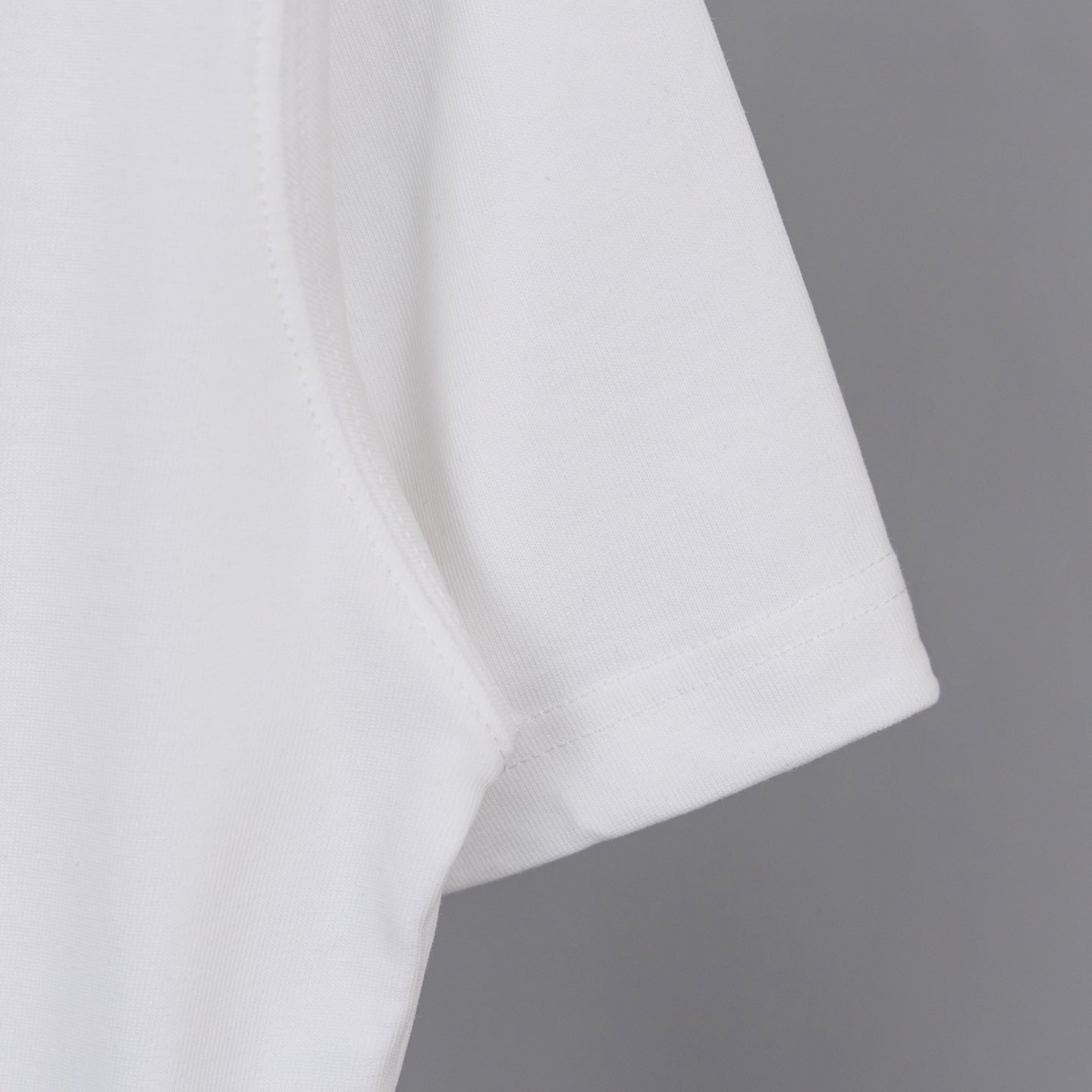 LuxluxHouse Best Quality Clothes T-shirt Prada