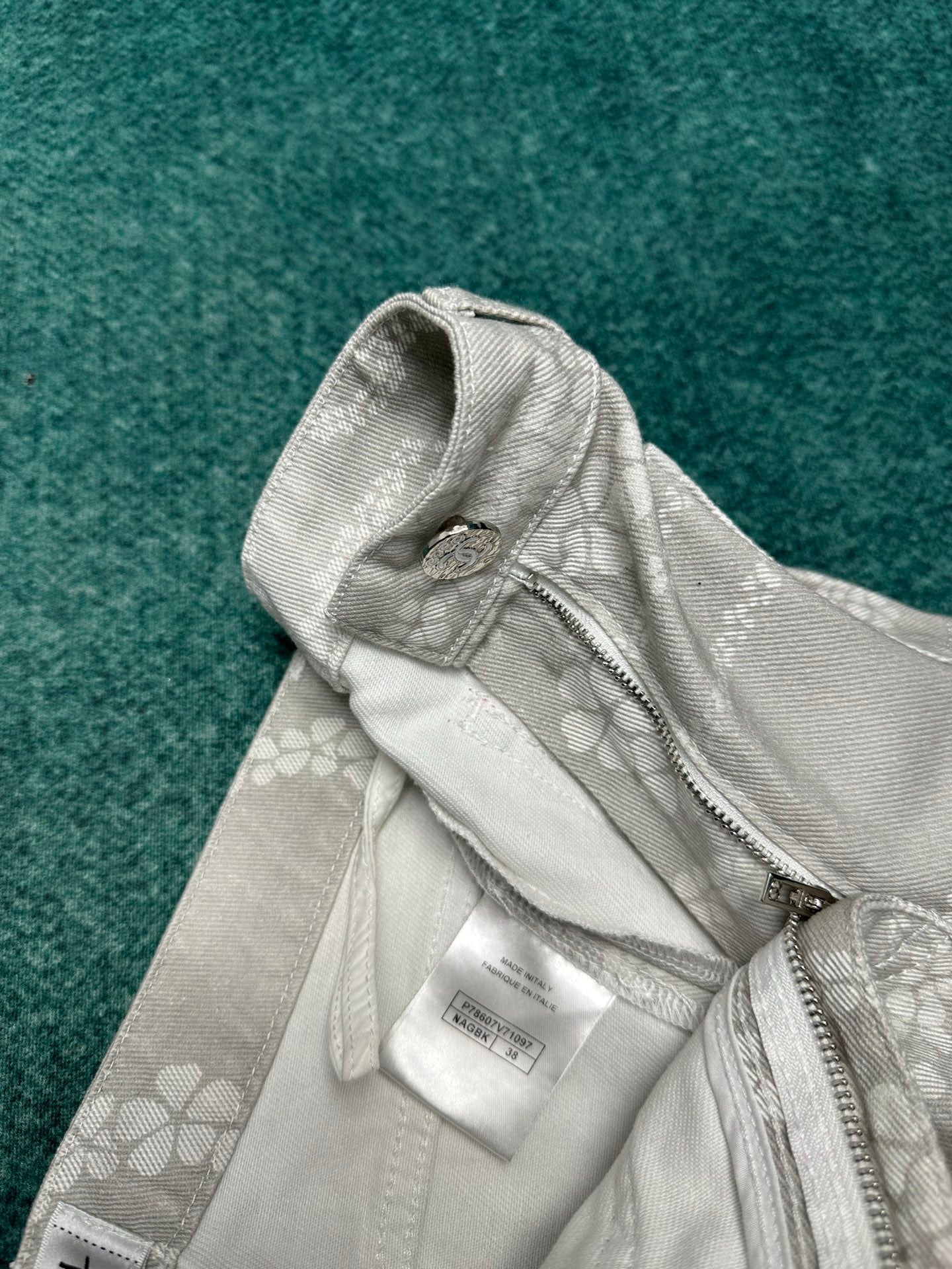 LuxluxHouse Best Quality Clothes Pants Chanel & Maison Margiela