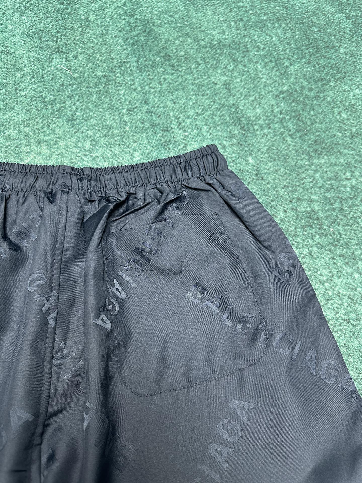 LuxluxHouse Best Quality Clothes Balenciaga Pants