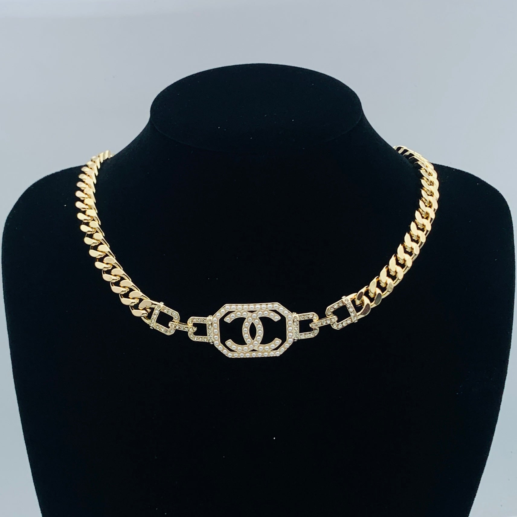 LuxluxHouse Low Price And High Quality Accessories Chanel