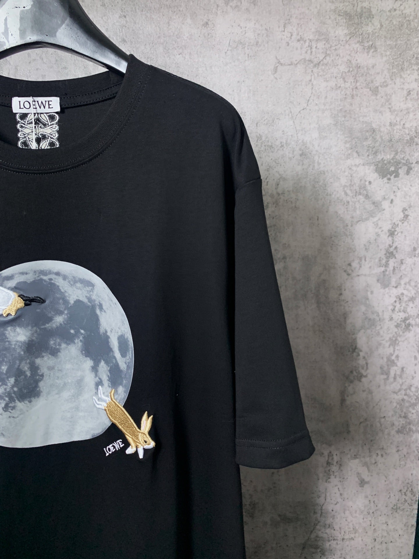 LuxluxHouse Best Quality Clothes T-shirt Loewe
