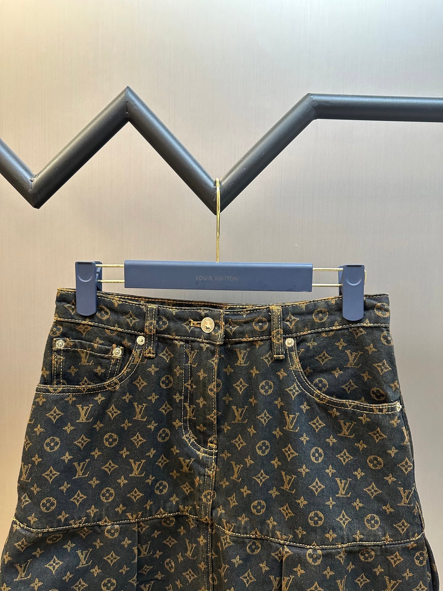 LuxluxHouse Best Quality Clothes Pants Louis Vuitton