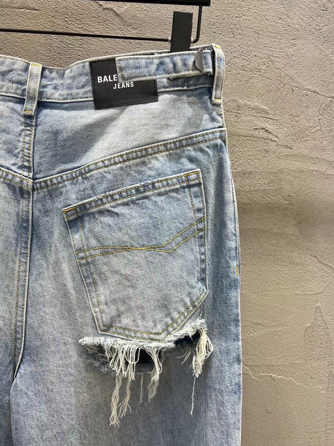 LuxluxHouse Best Quality Clothes Balenciaga Pants