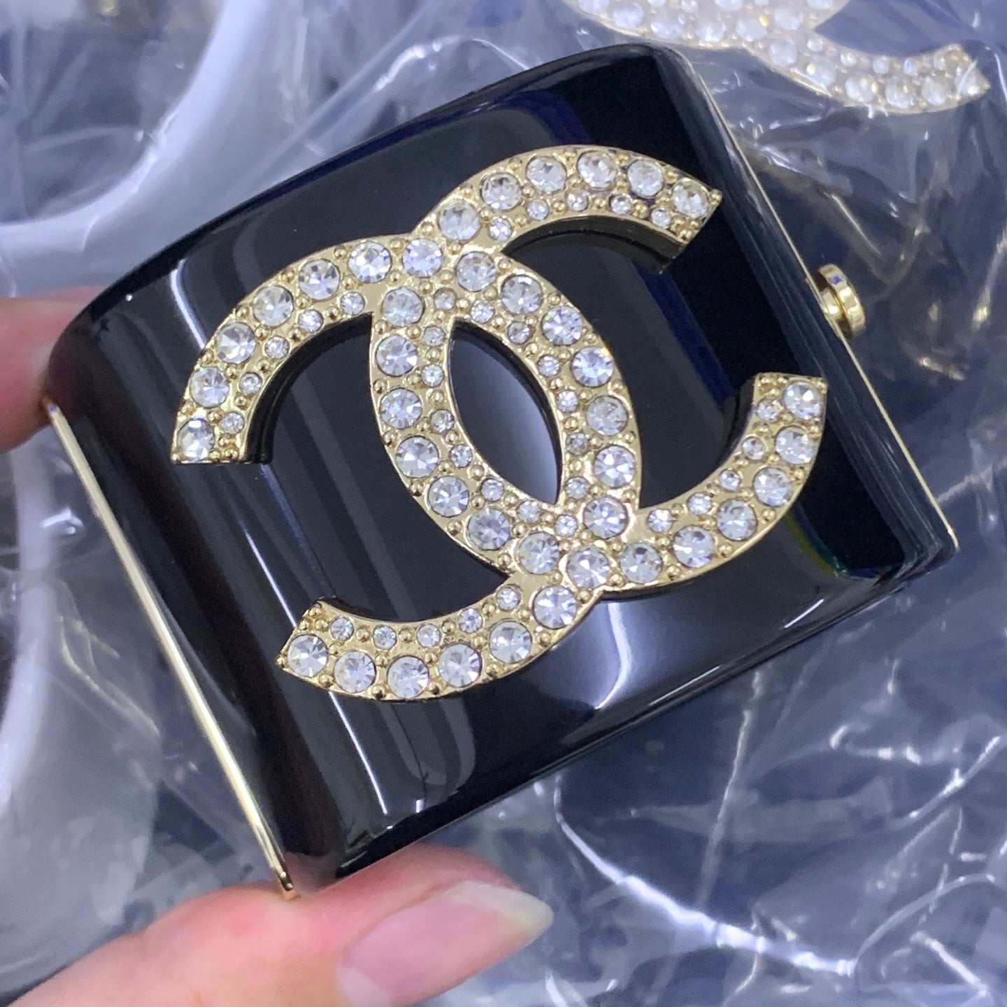 LuxluxHouse Low Price And High Quality Accessories Chanel