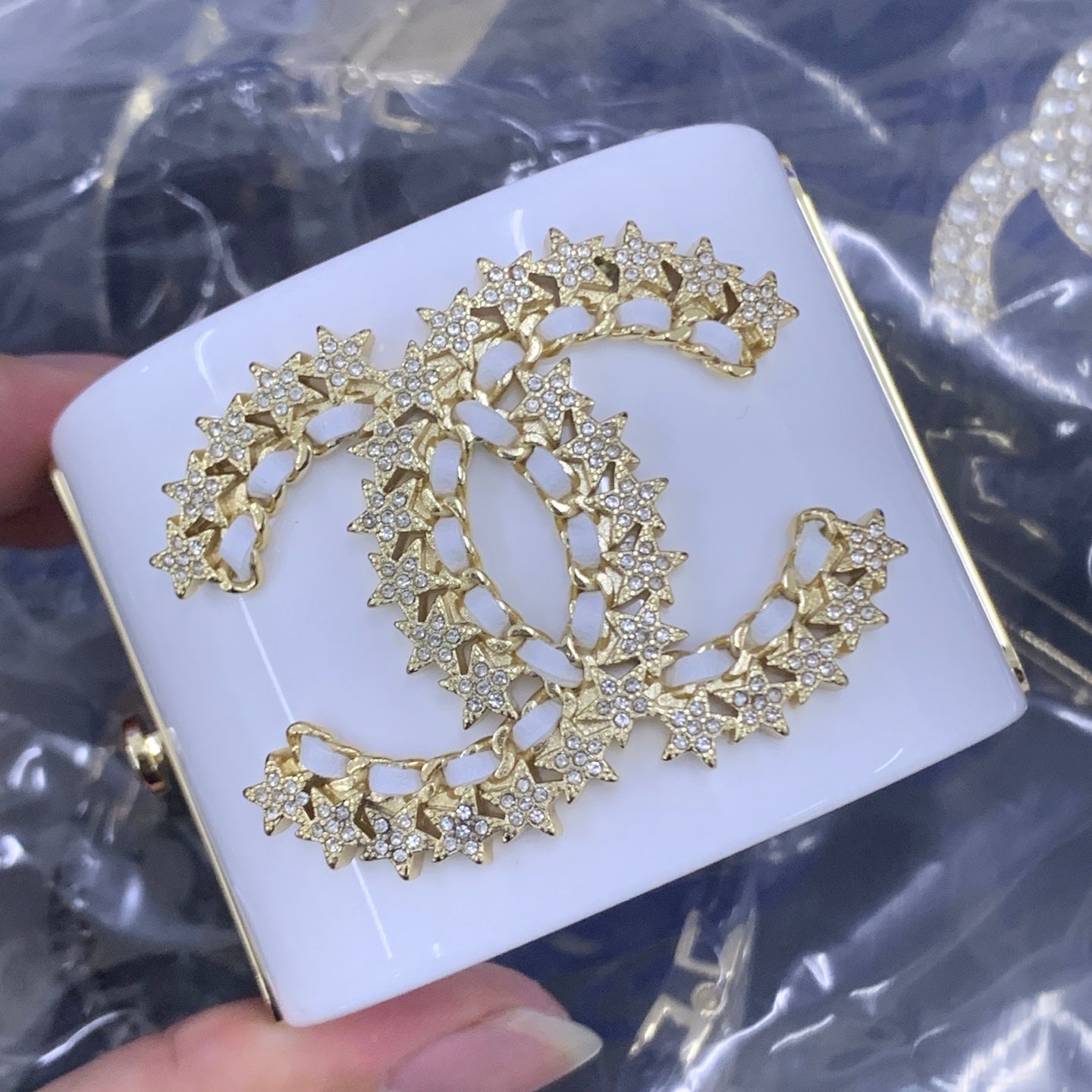 LuxluxHouse Low Price And High Quality Accessories Chanel