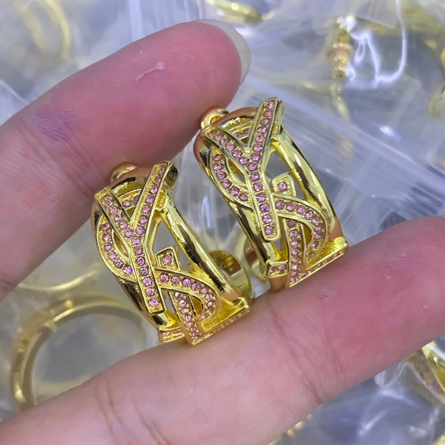 LuxluxHouse Low Price And High Quality Accessories YSL