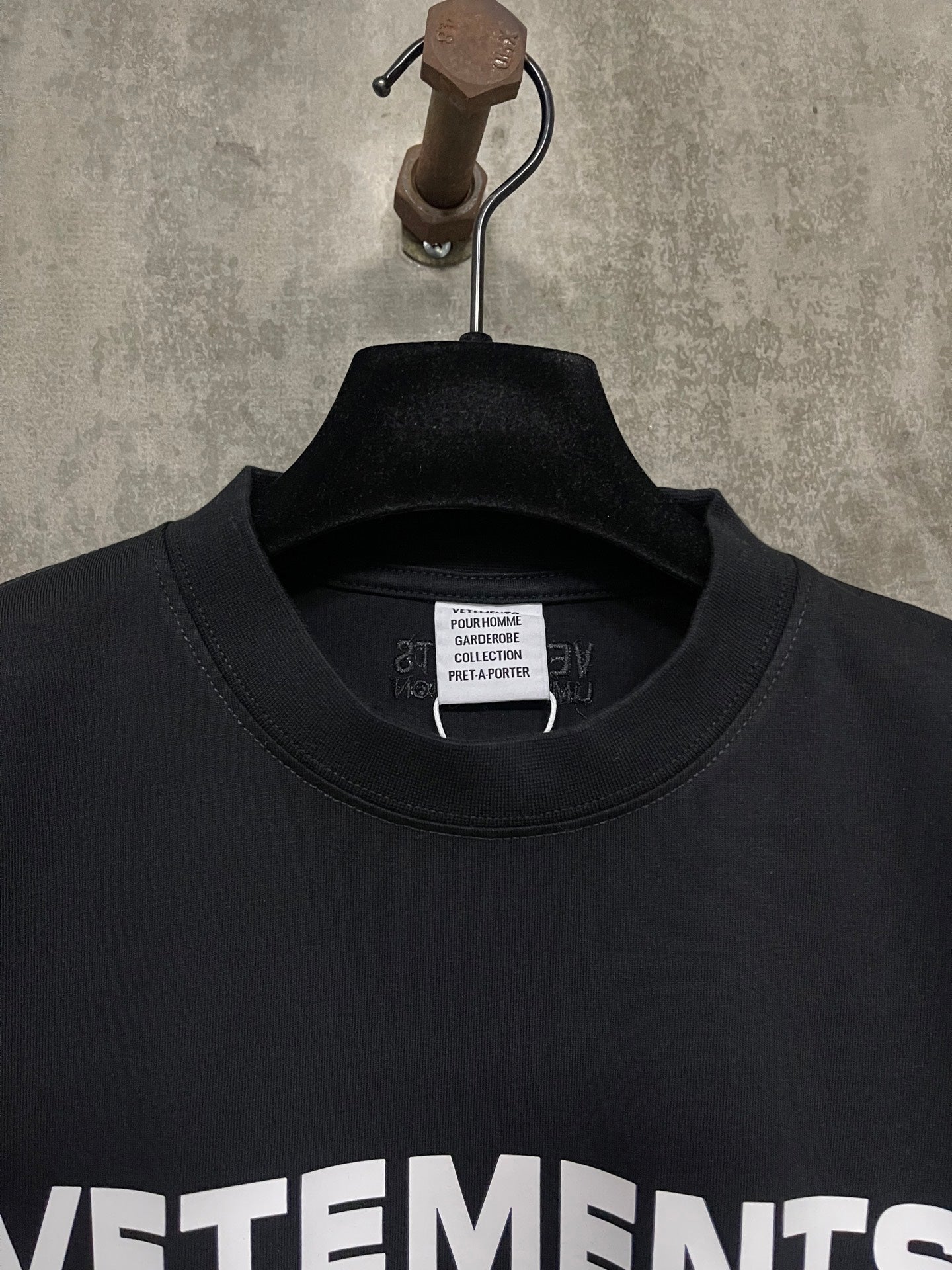 LuxluxHouse Best Quality Clothes T-shirt