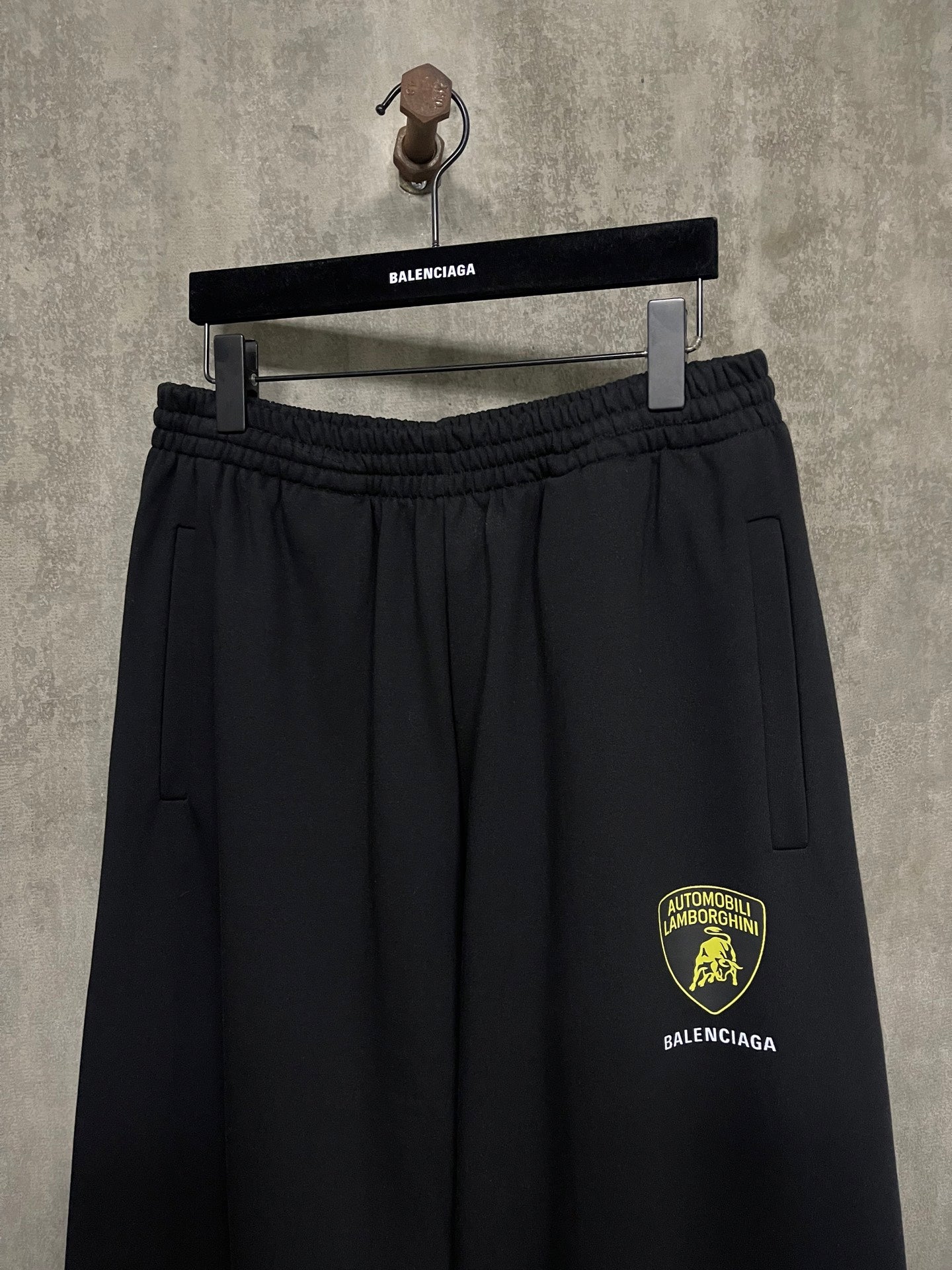 LuxluxHouse Best Quality Clothes Balenciaga Pants