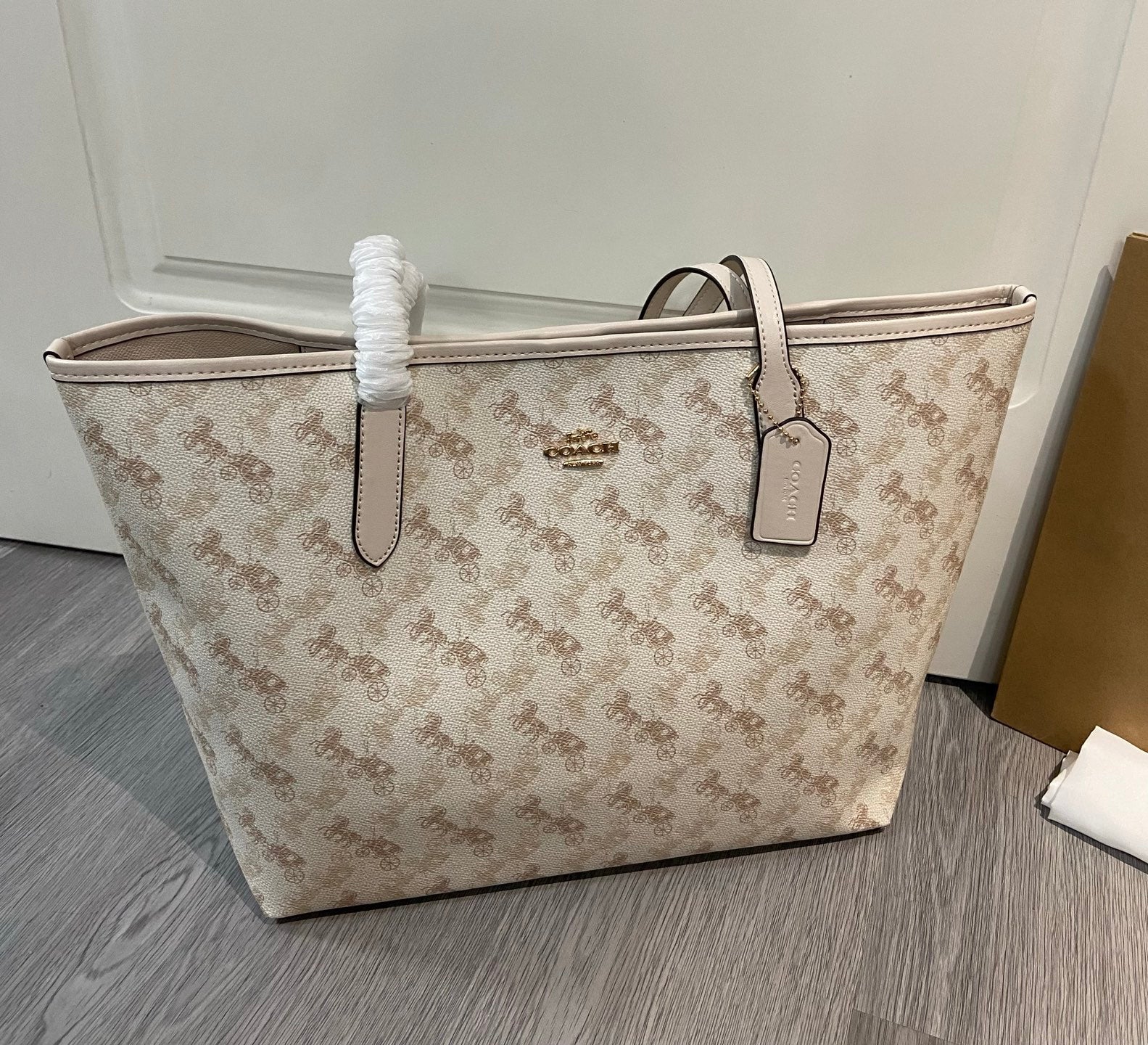 LuxluxHouse Best Quality Bags Coach