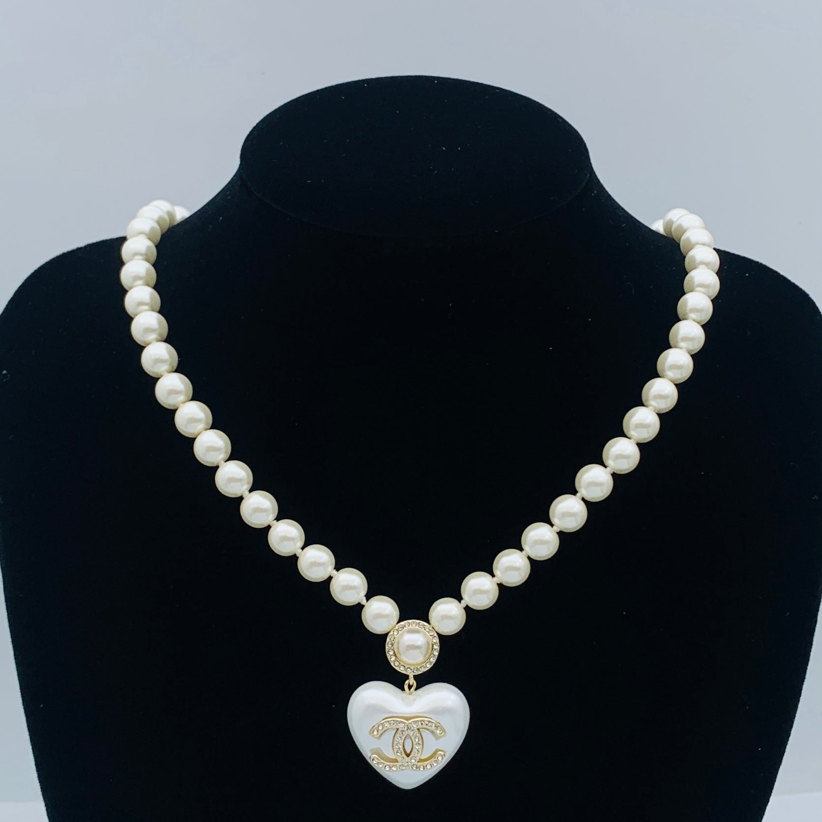 LuxluxHouse Low Price And High Quality Accessories Chanel