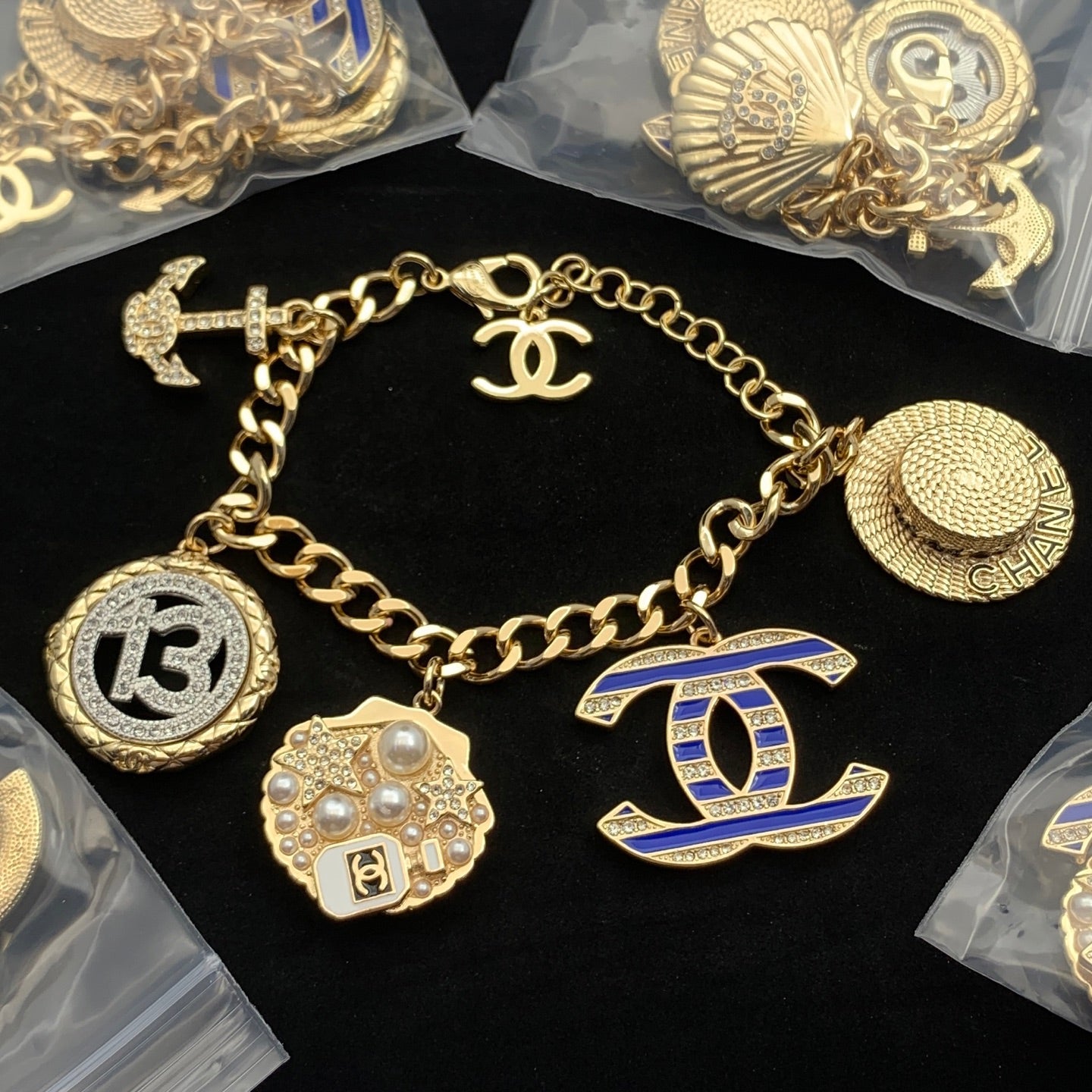 LuxluxHouse Low Price And High Quality Accessories Chanel