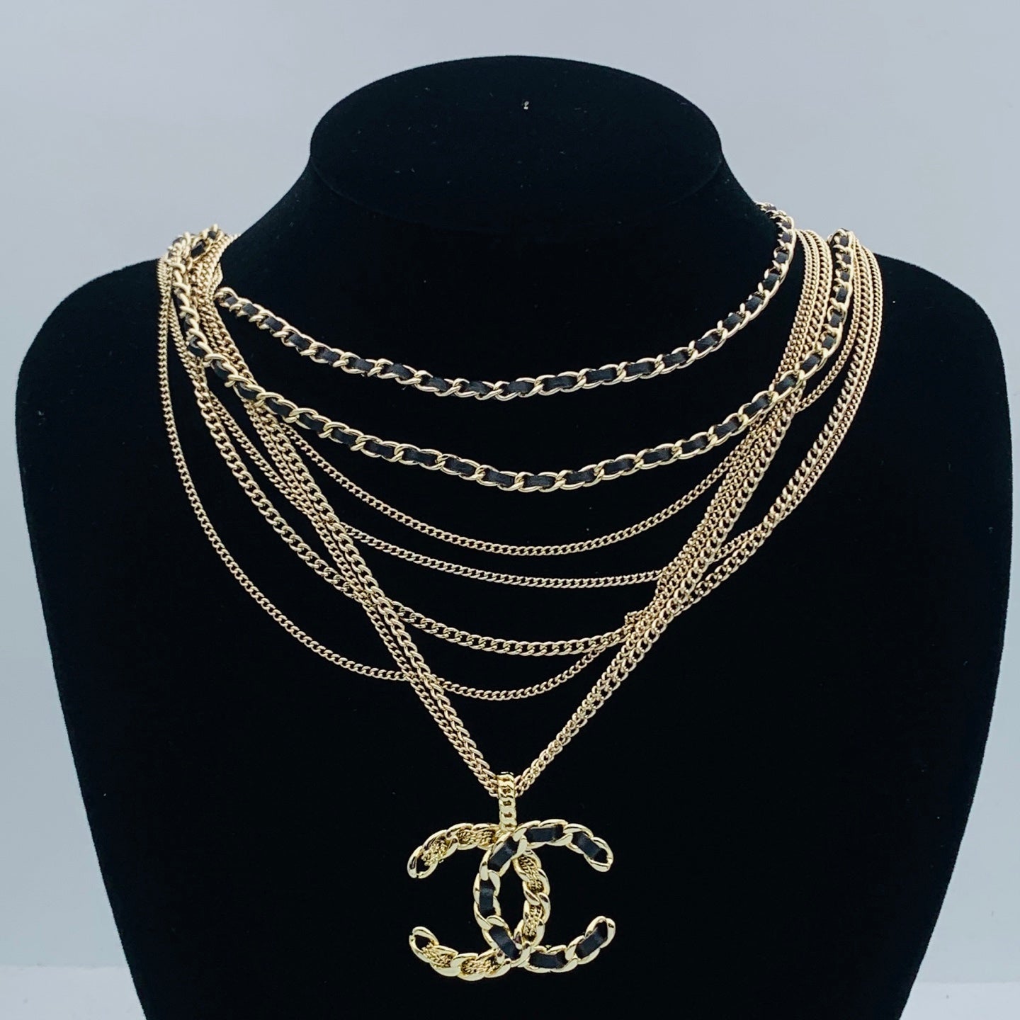 LuxluxHouse Low Price And High Quality Accessories Chanel