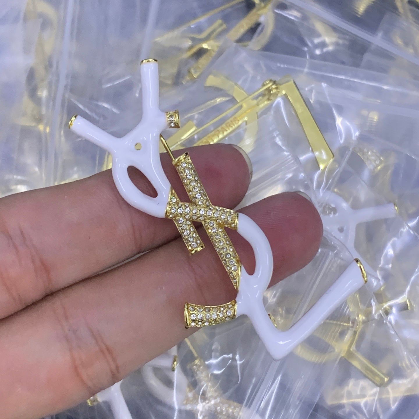 LuxluxHouse Low Price And High Quality Accessories YSL