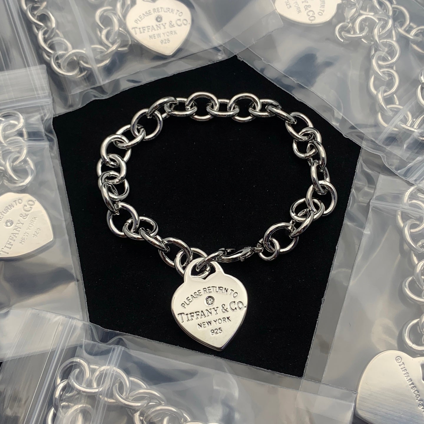 LuxluxHouse Low Price And High Quality Accessories Tiffany