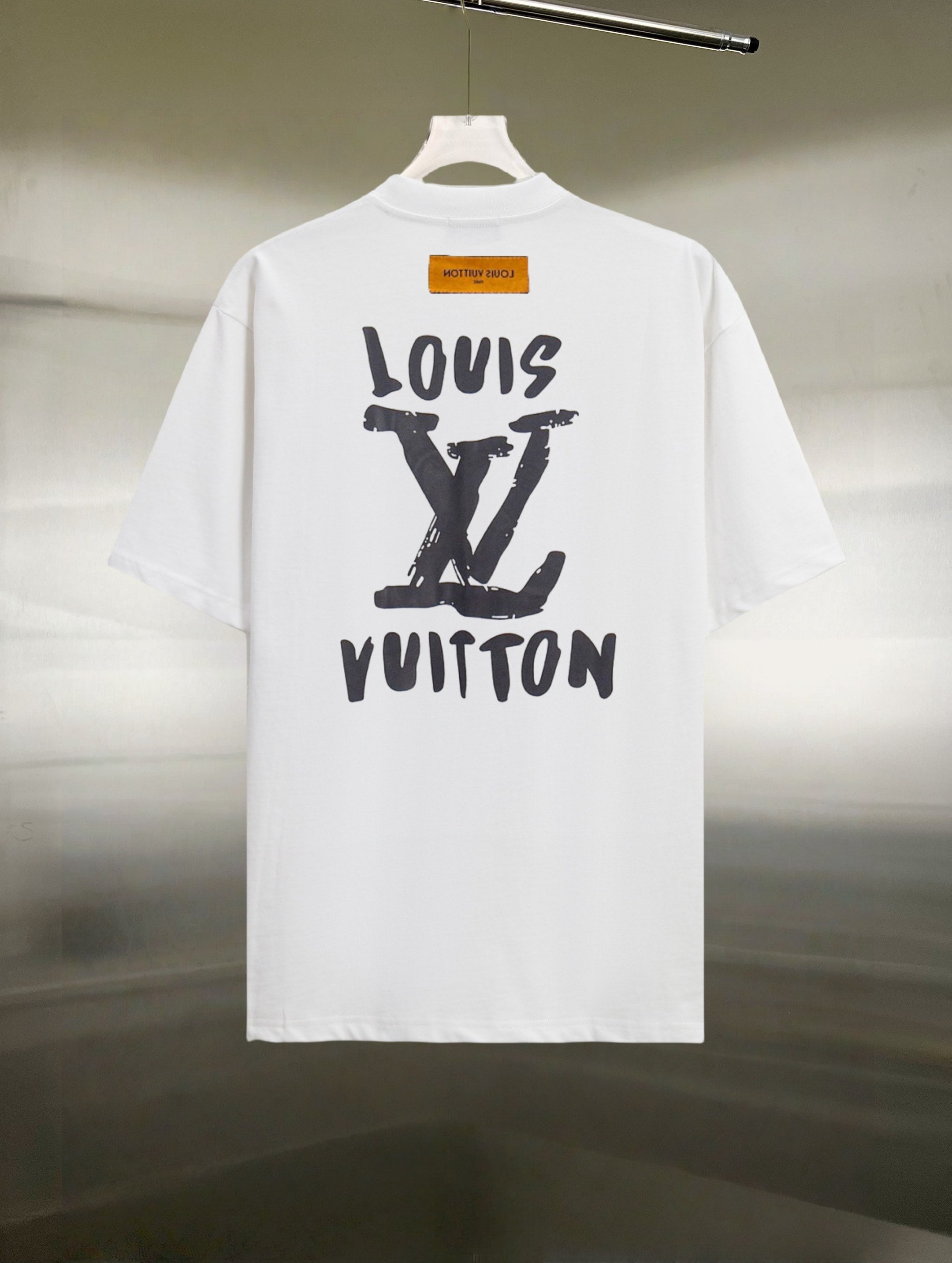 LuxluxHouse Best Quality Clothes T-shirt Louis Vuitton
