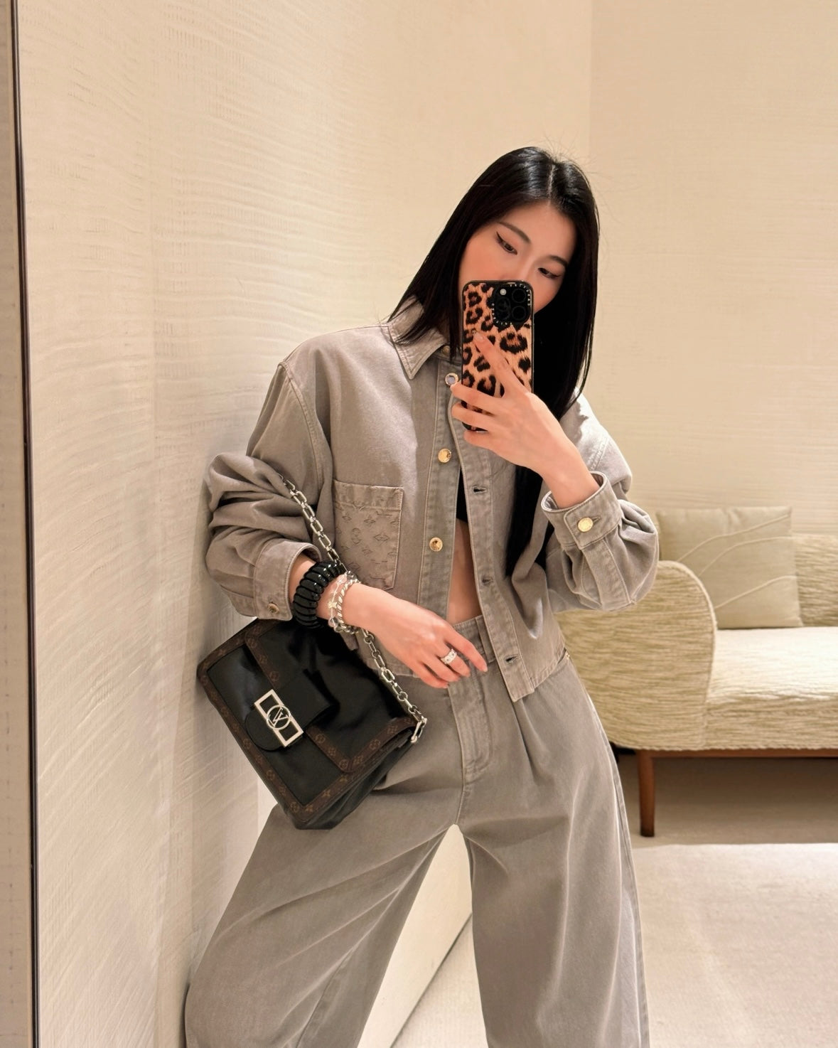 LuxluxHouse Best Quality Clothes Louis Vuitton