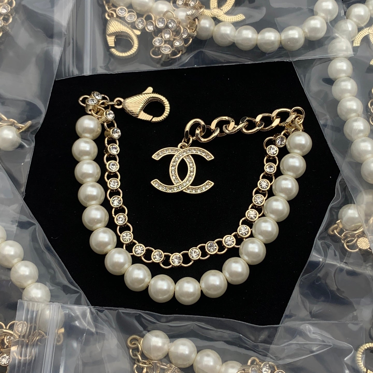 LuxluxHouse Low Price And High Quality Accessories Chanel