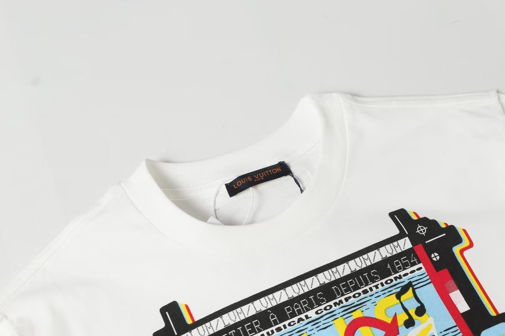 LuxluxHouse Best Quality Clothes T-shirt Louis Vuitton