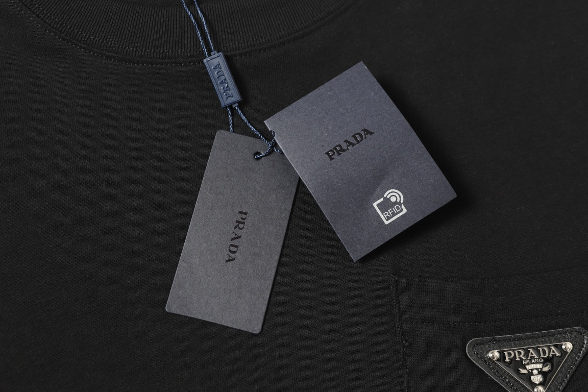 LuxluxHouse Best Quality Clothes T-shirt Prada