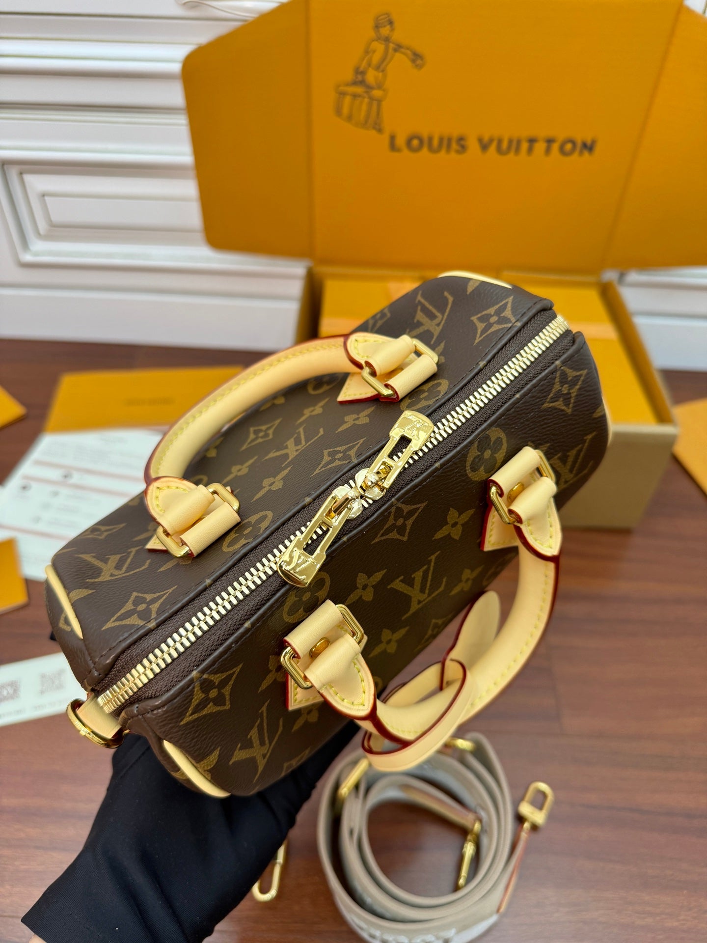 LuxluxHouse Best Quality Bags Best Louis Vuitton Men