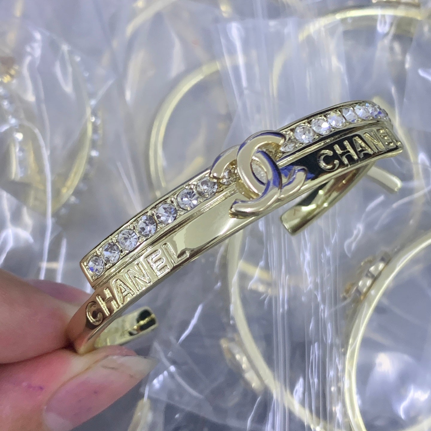 LuxluxHouse Low Price And High Quality Accessories Chanel