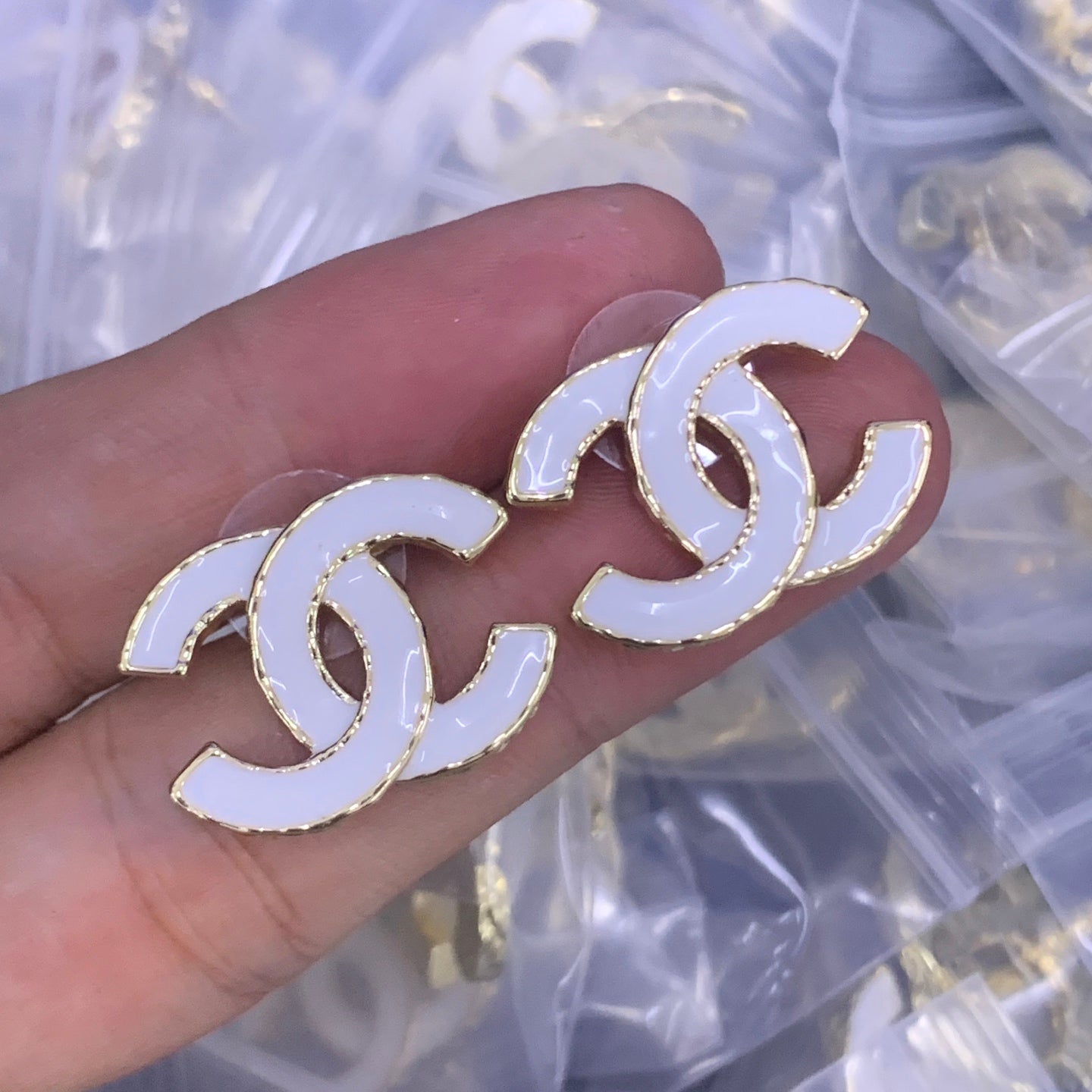 LuxluxHouse Low Price And High Quality Accessories Chanel