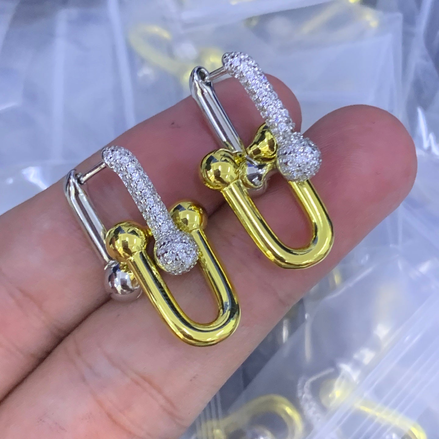 LuxluxHouse Low Price And High Quality Accessories Tiffany