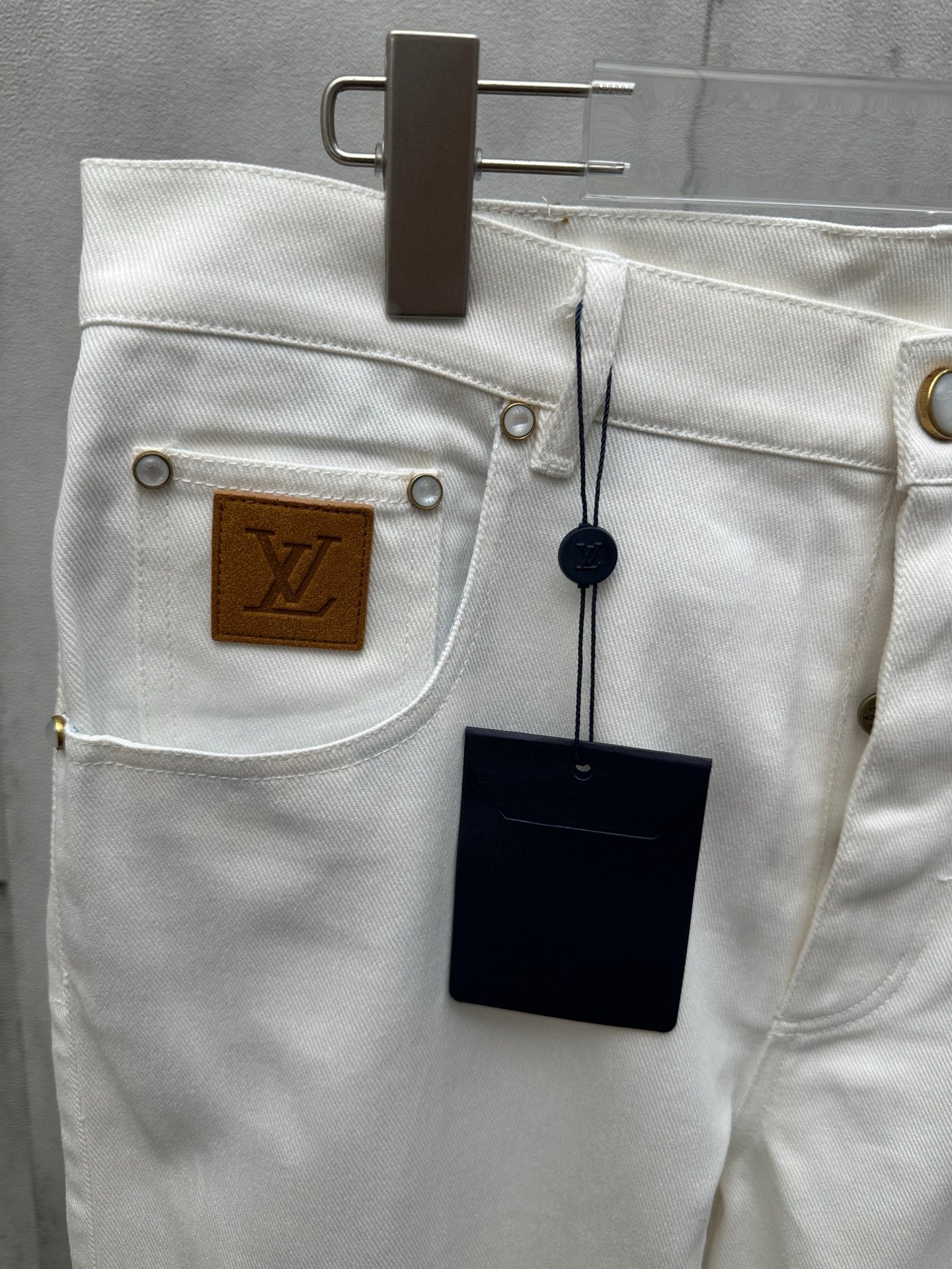 LuxluxHouse Best Quality Clothes Pants Louis Vuitton
