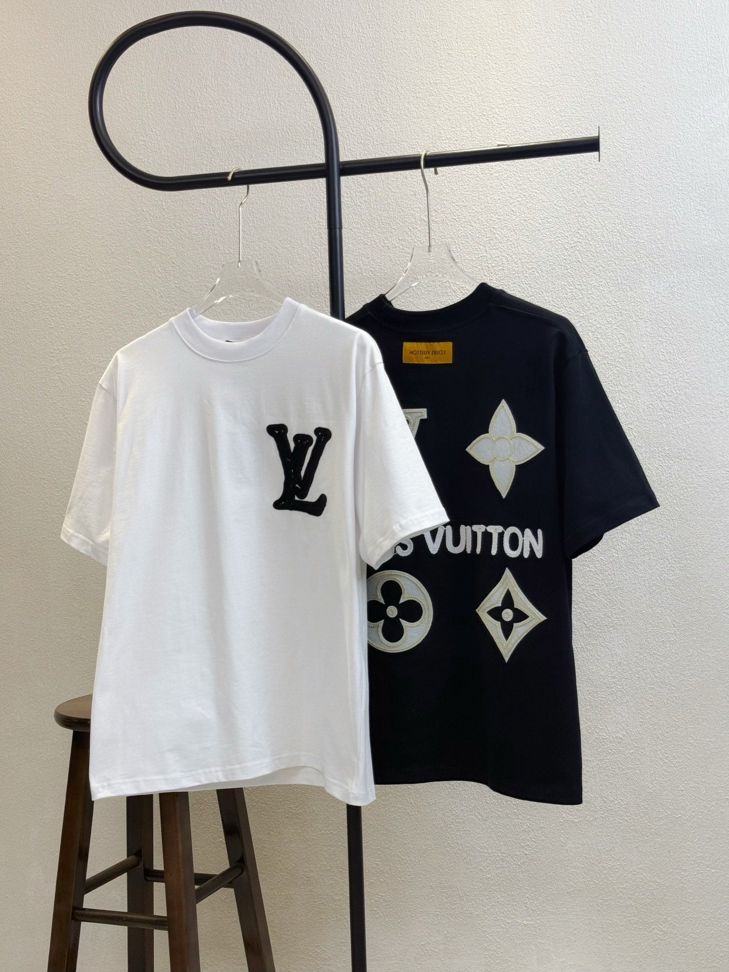 LuxluxHouse Best Quality Clothes T-shirt Louis Vuitton