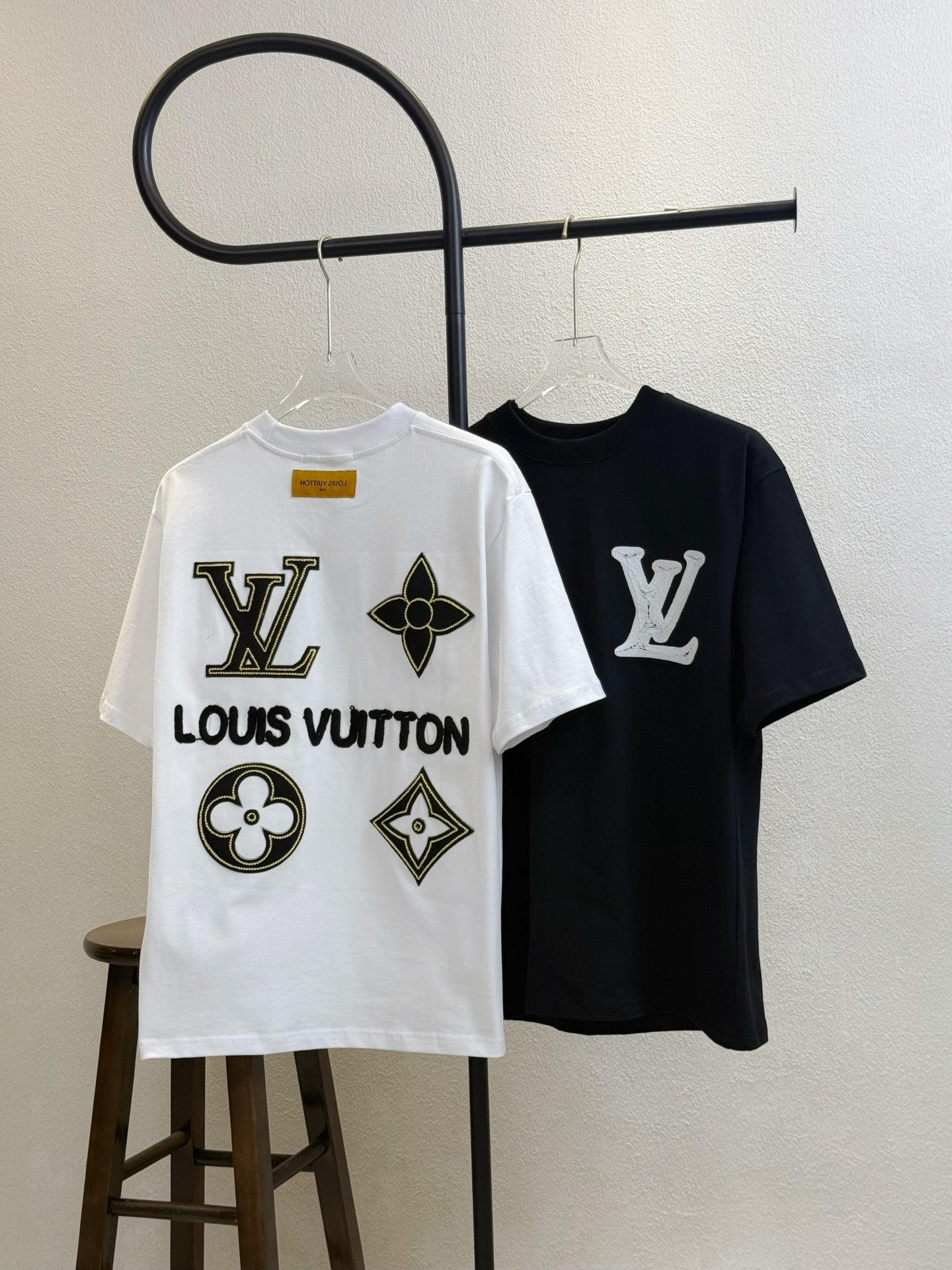 LuxluxHouse Best Quality Clothes T-shirt Louis Vuitton