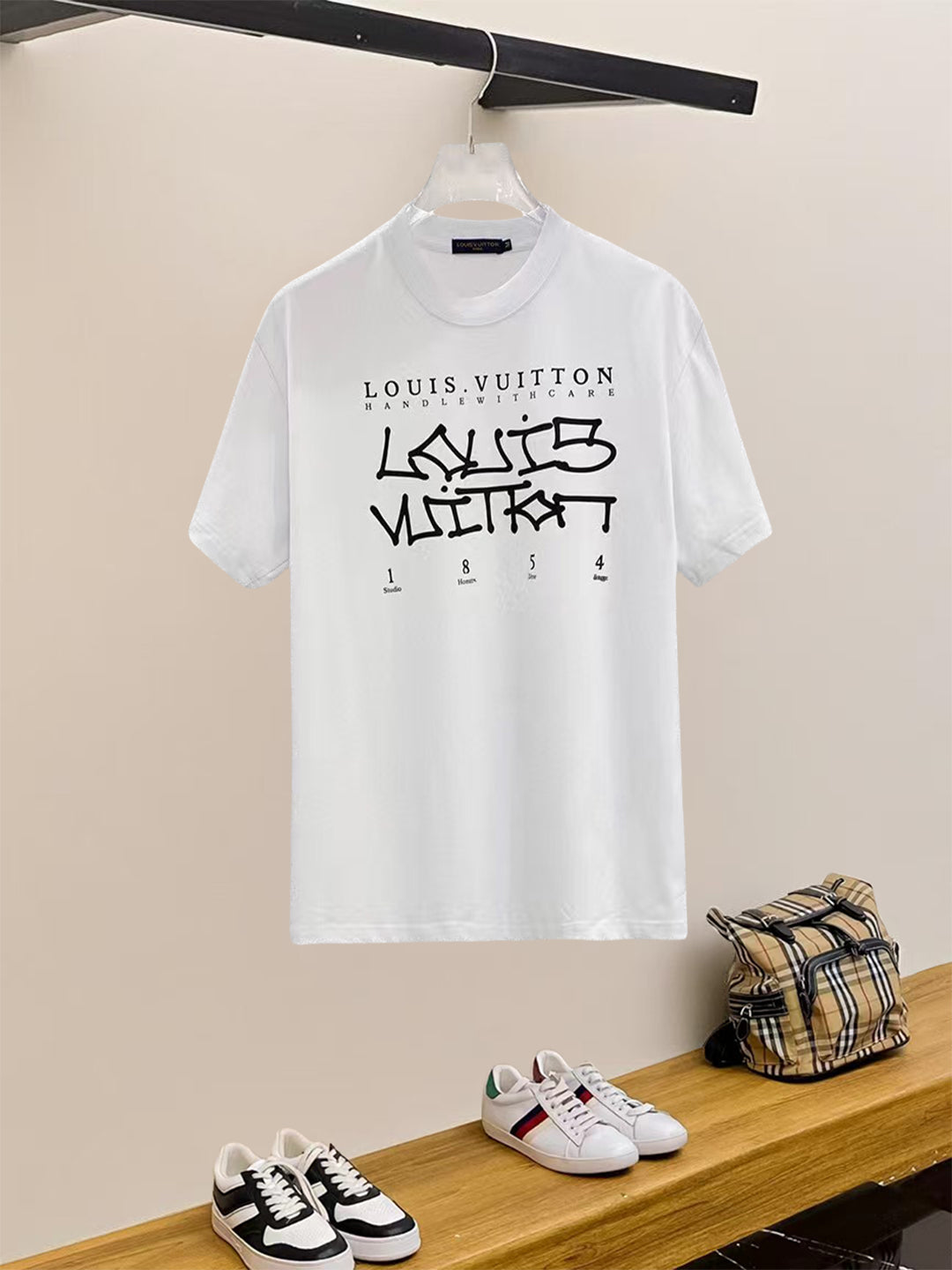 LuxluxHouse Best Quality Clothes T-shirt Louis Vuitton