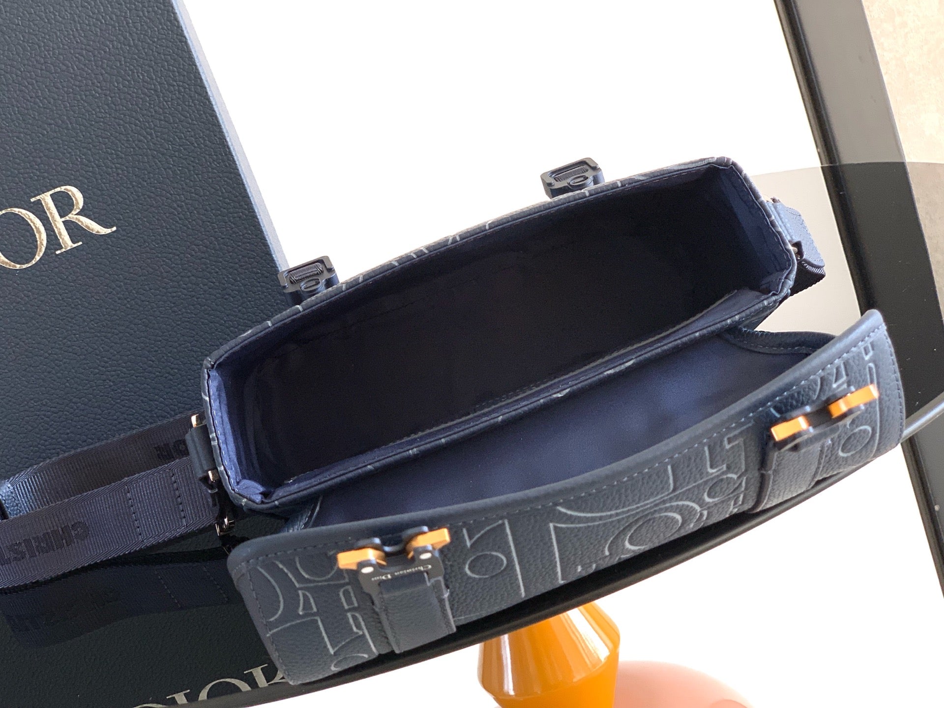 LuxluxHouse Best Quality Bags Dior Louis Vuitton Men