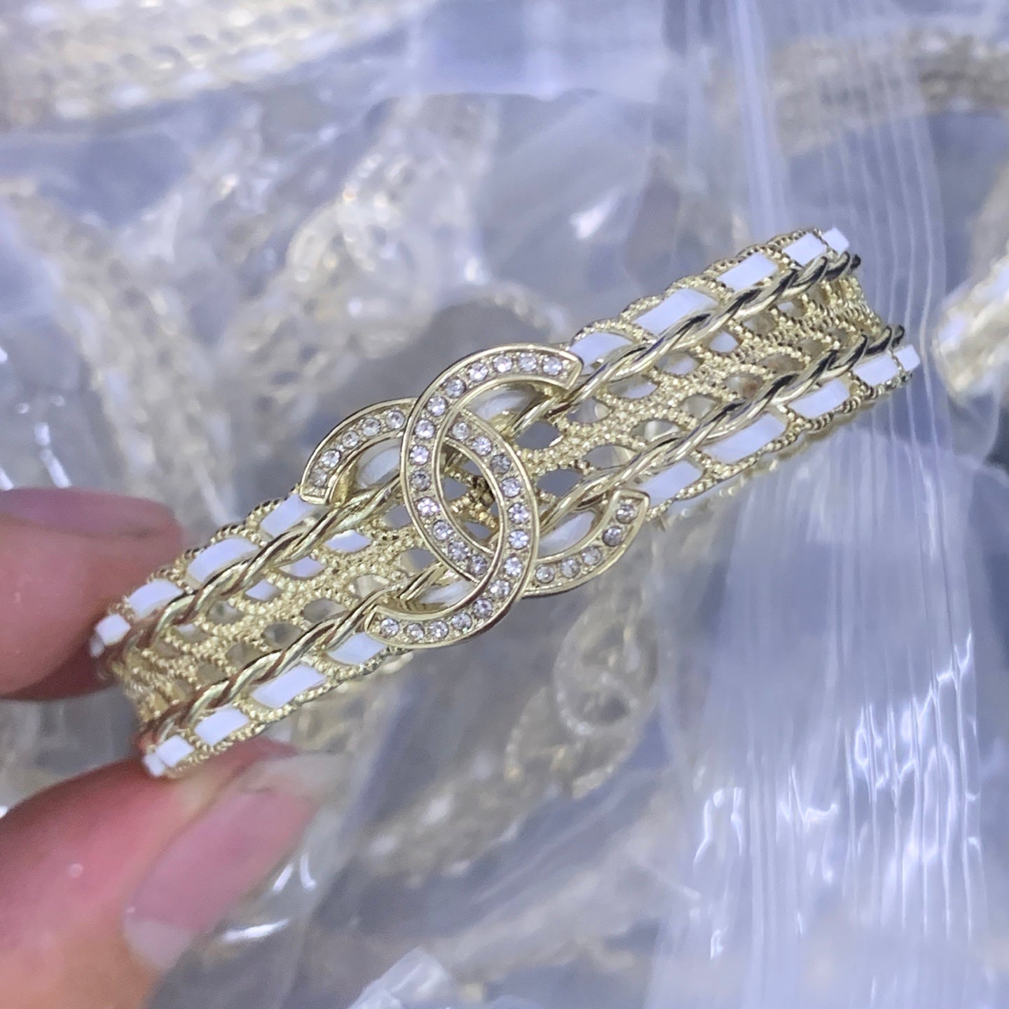 LuxluxHouse Low Price And High Quality Accessories Chanel