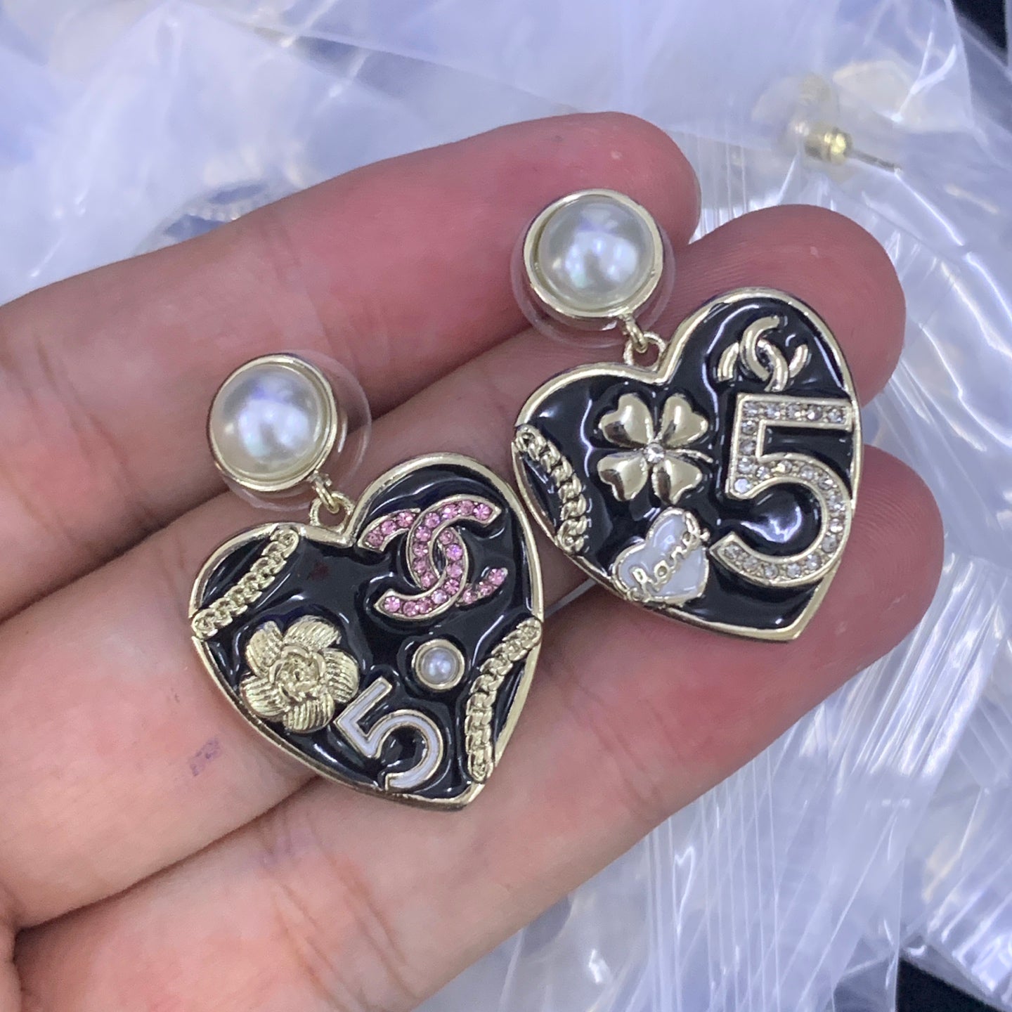 LuxluxHouse Low Price And High Quality Accessories Chanel