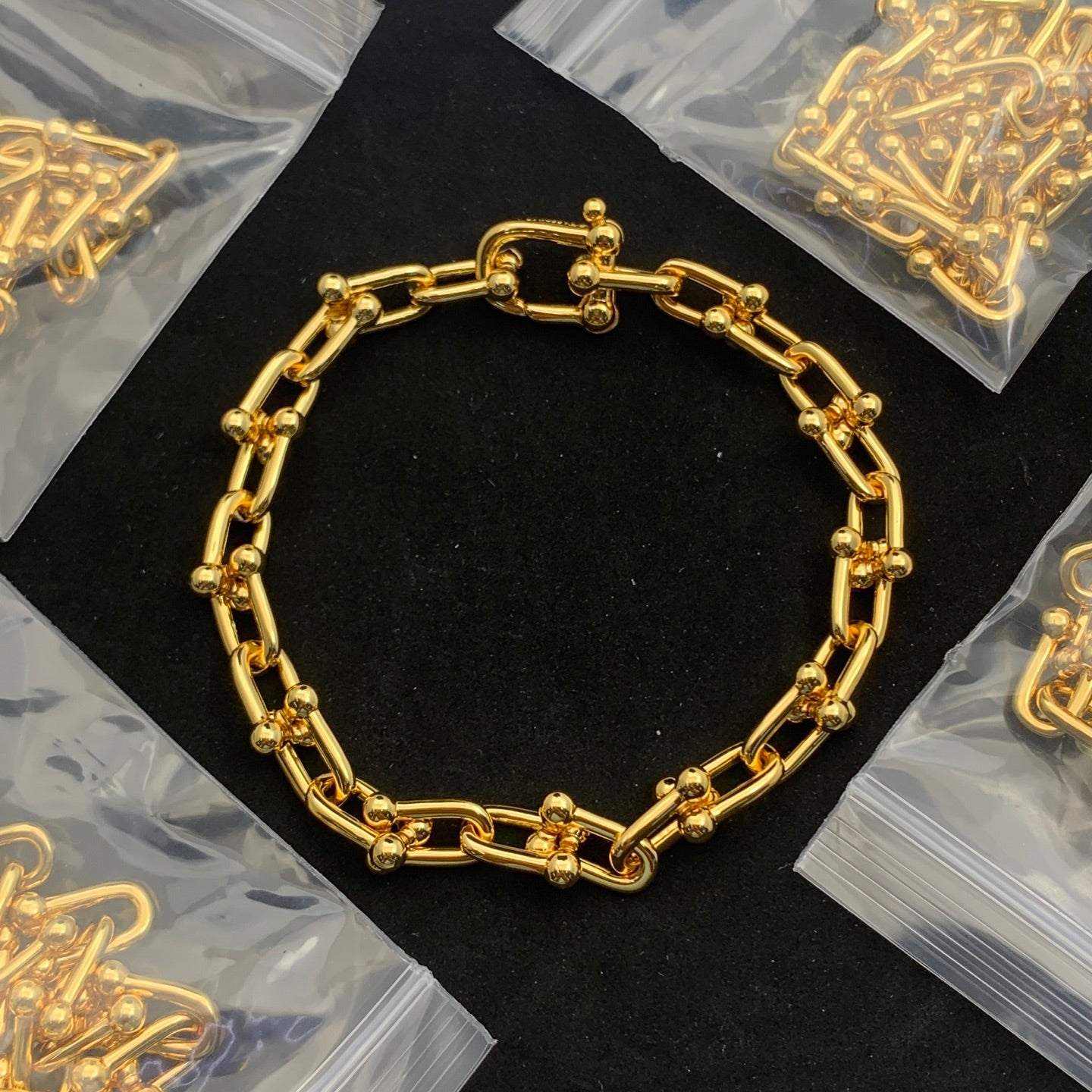 LuxluxHouse Low Price And High Quality Accessories Tiffany