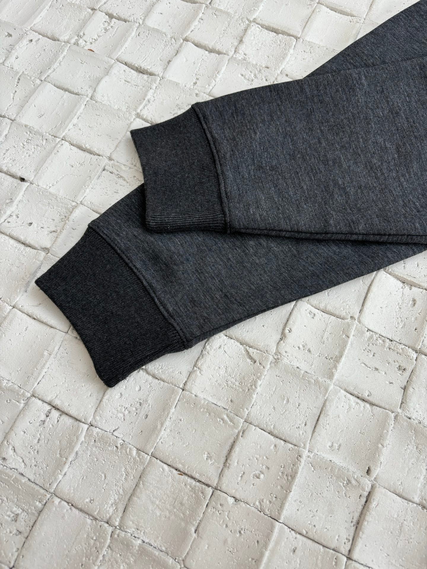 LuxluxHouse Best Quality Clothes Fendi Hoodie & Sweater